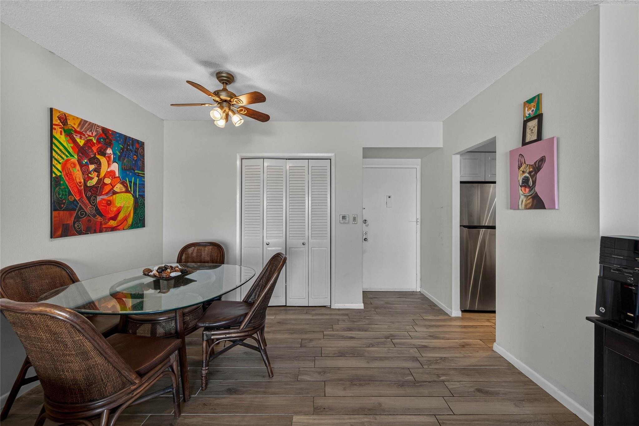 HILLCREST NO.21 - Residential