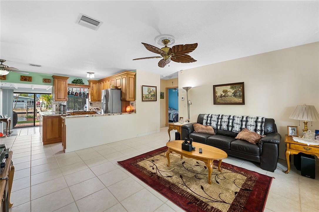 SNUG HARBOR - Residential