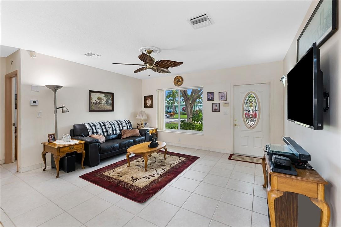 SNUG HARBOR - Residential