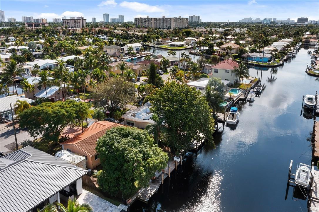 SNUG HARBOR - Residential