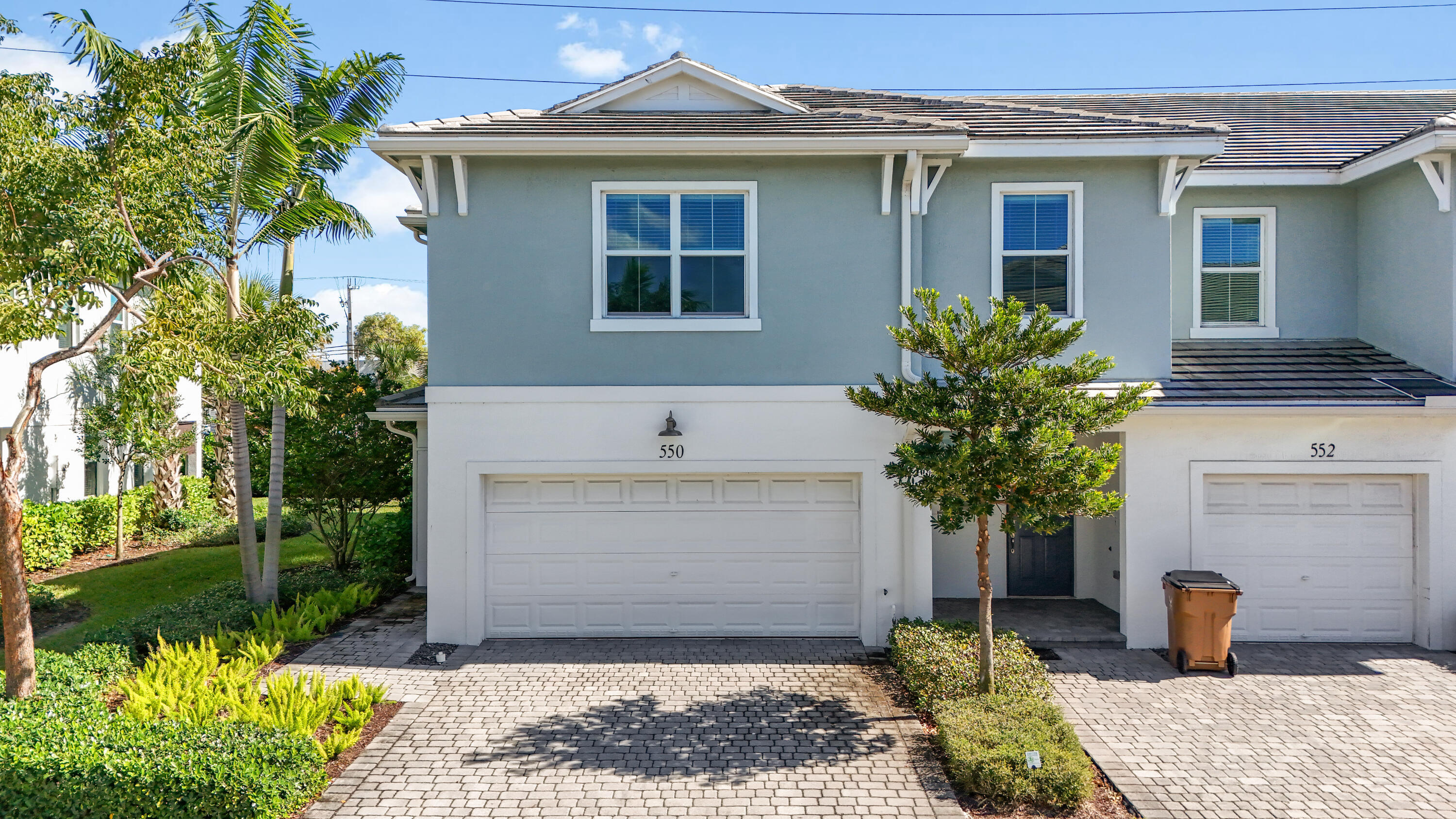 DEERFIELD CROSSING - Residential Lease