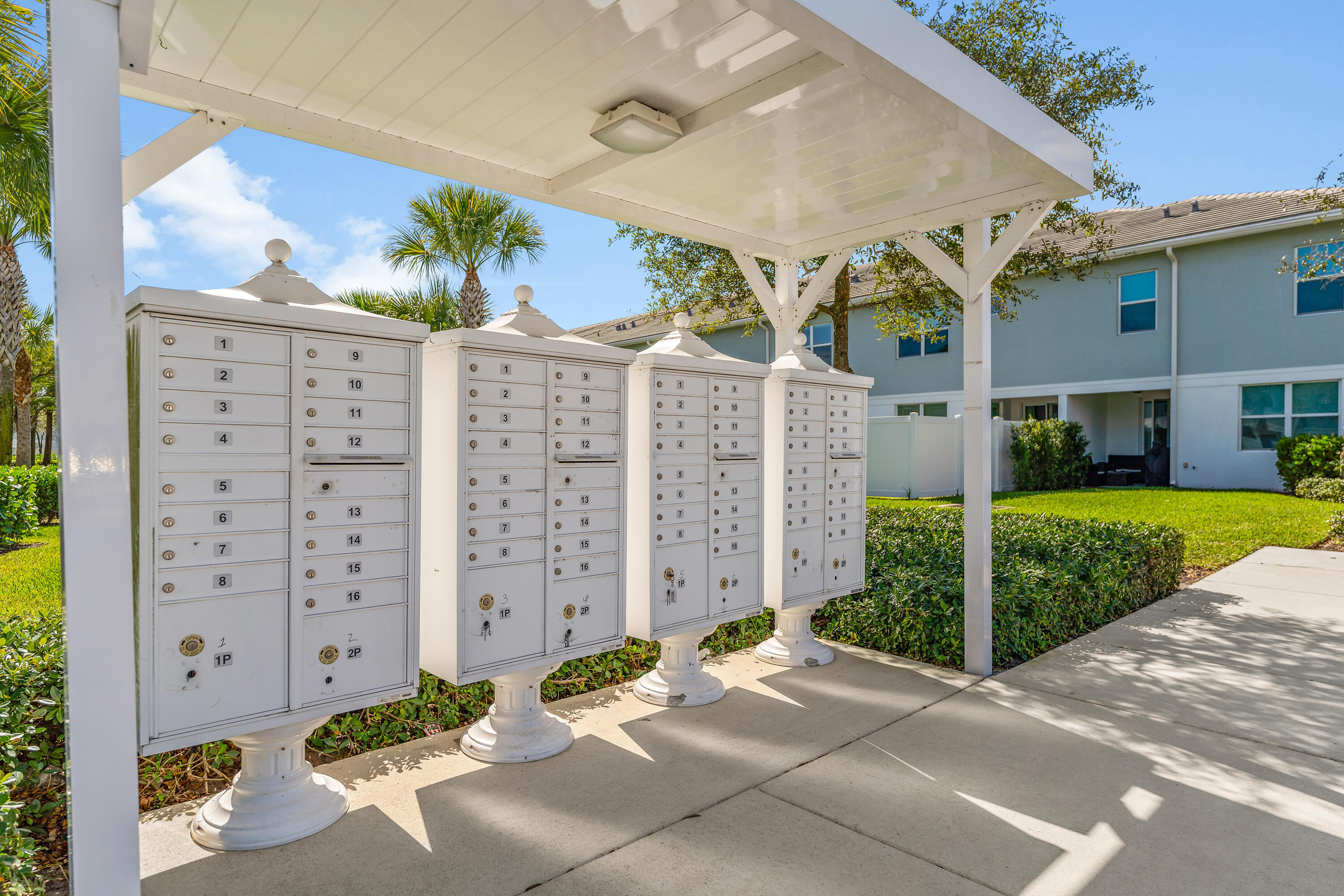 DEERFIELD CROSSING - Residential Lease