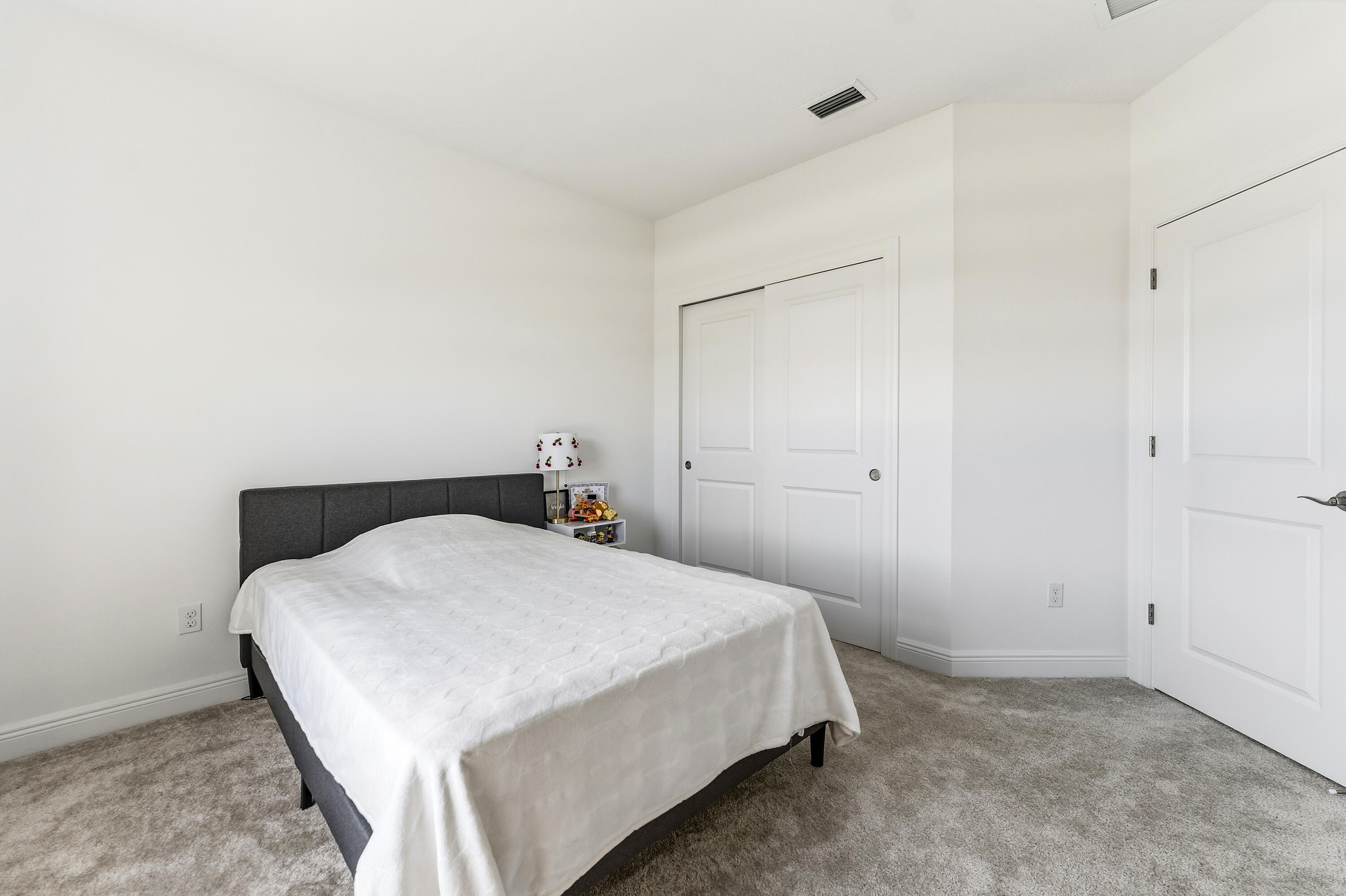DEERFIELD CROSSING - Residential Lease