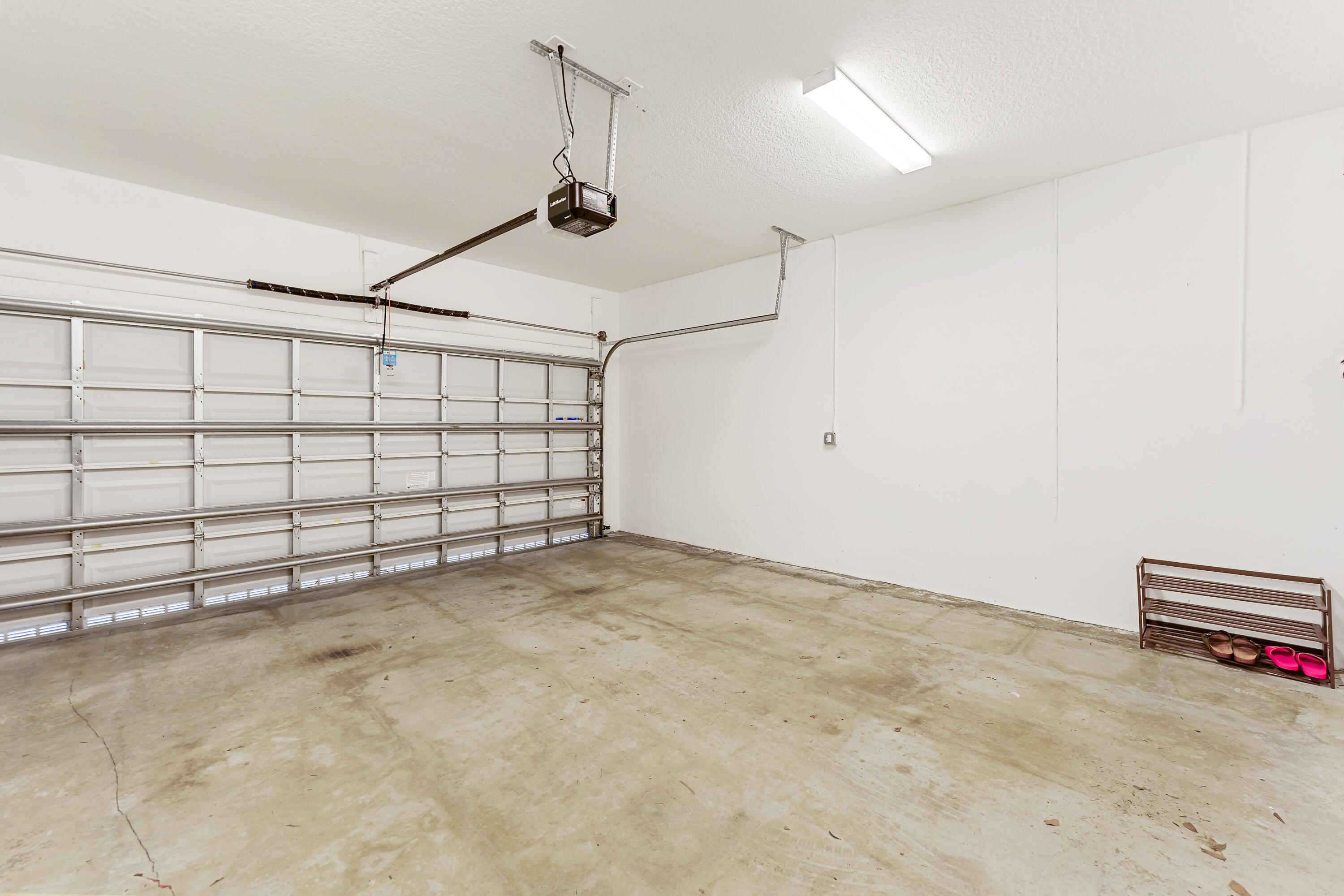 DEERFIELD CROSSING - Residential Lease