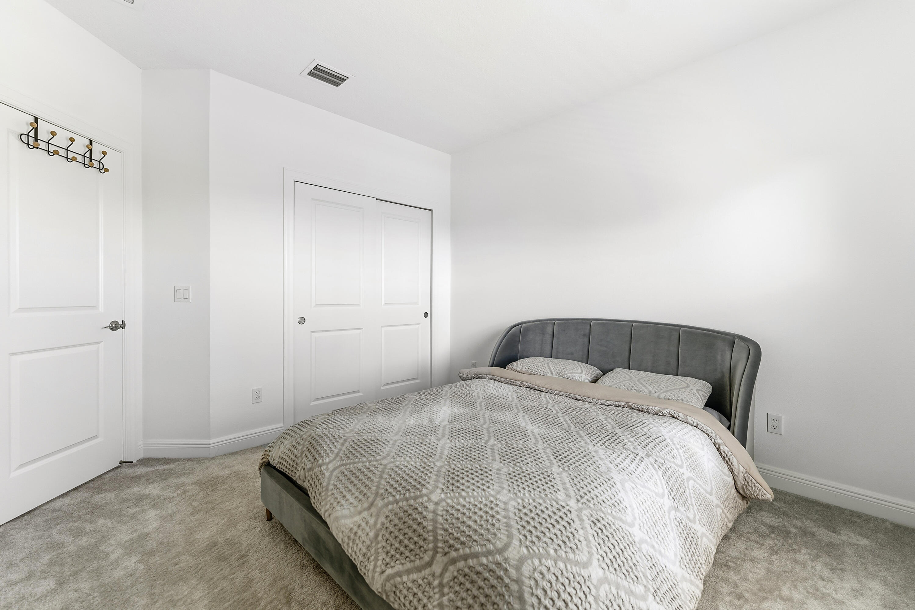 DEERFIELD CROSSING - Residential Lease