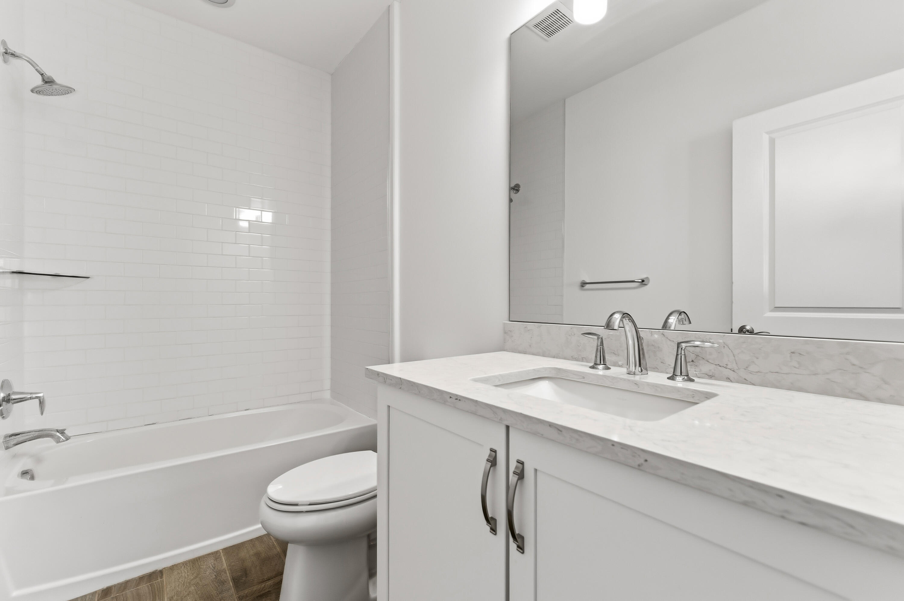 DEERFIELD CROSSING - Residential Lease