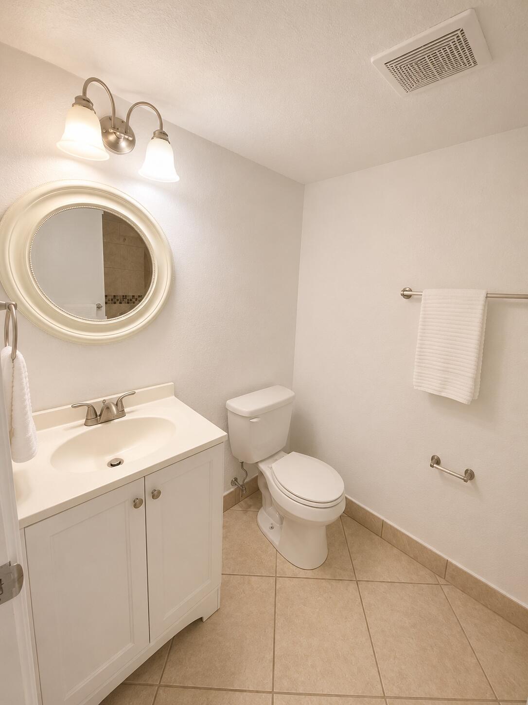 BLUEBERRY HILL I CONDO - Residential Lease