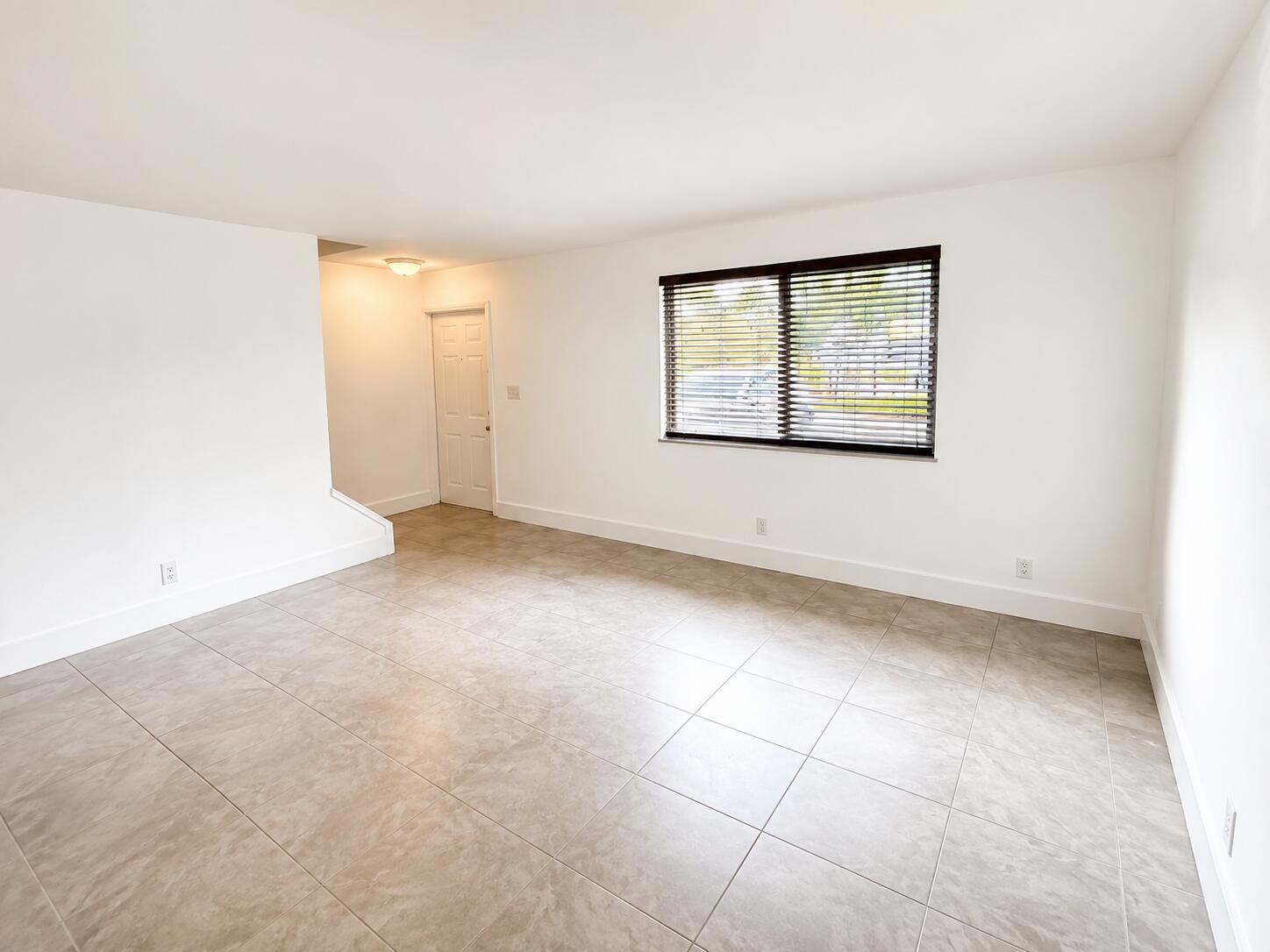 BLUEBERRY HILL I CONDO - Residential Lease