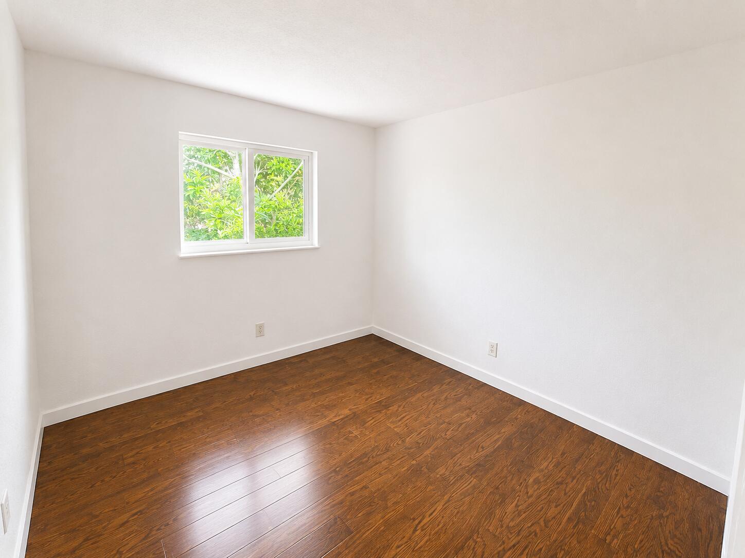 BLUEBERRY HILL I CONDO - Residential Lease