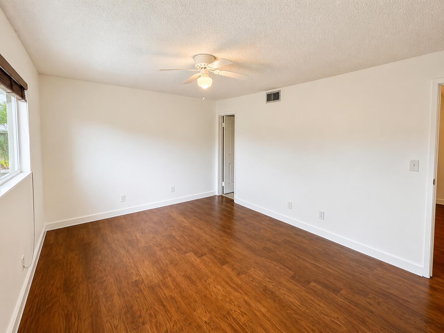 BLUEBERRY HILL I CONDO - Residential Lease
