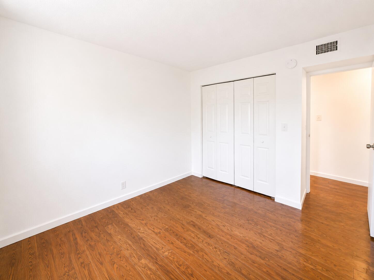 BLUEBERRY HILL I CONDO - Residential Lease