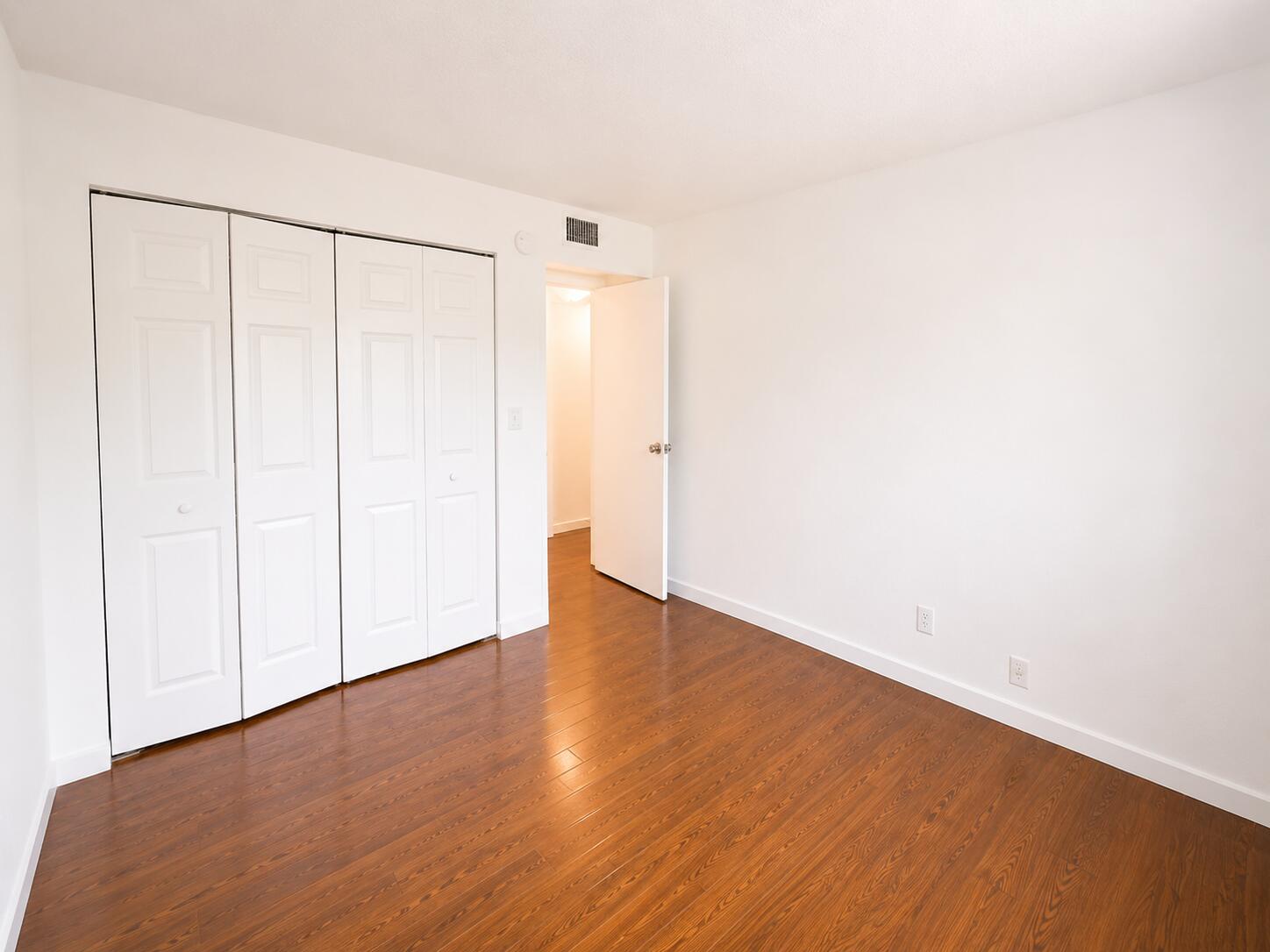 BLUEBERRY HILL I CONDO - Residential Lease