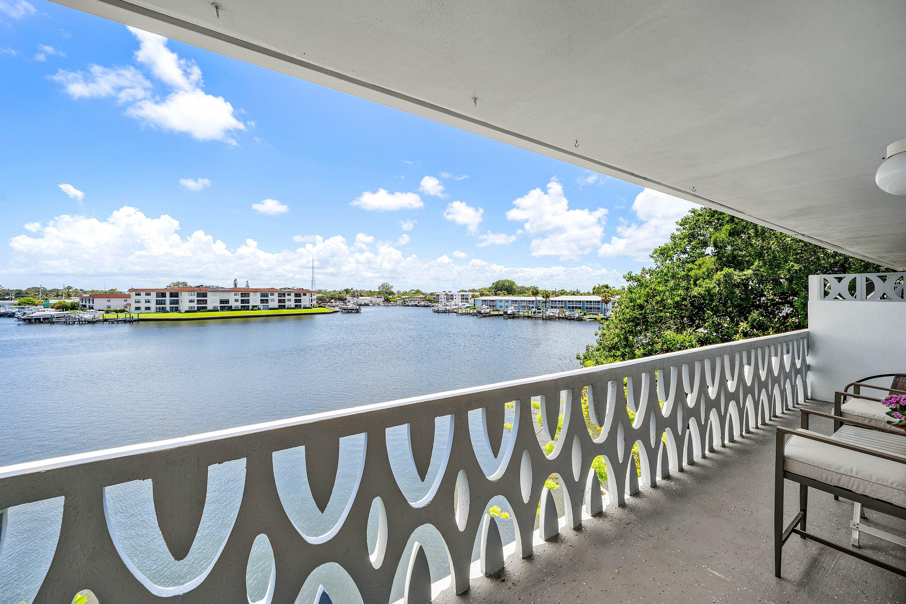 NORTH PALM BEACH VILLAGE - Residential Income