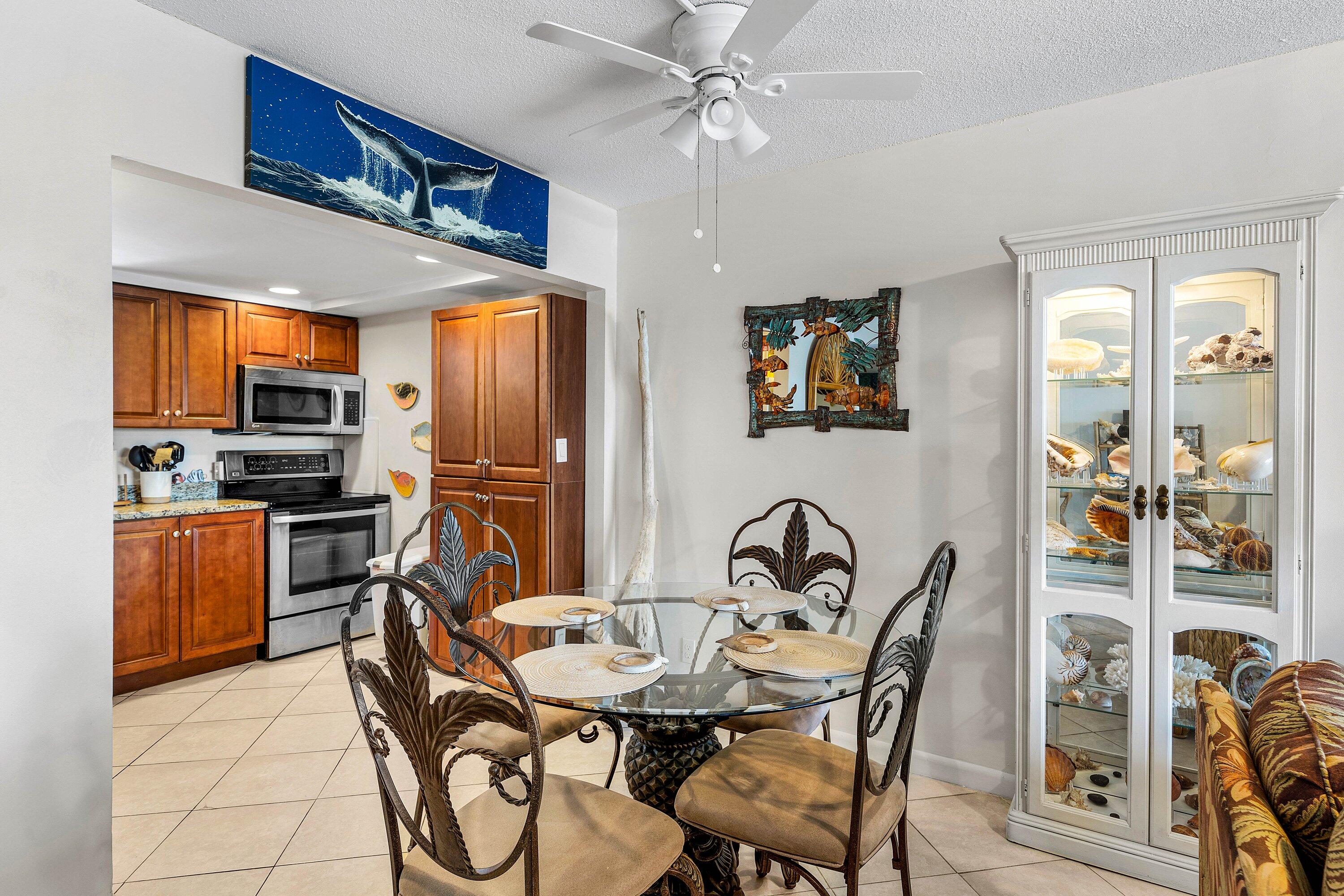 NORTH PALM BEACH VILLAGE - Residential Income