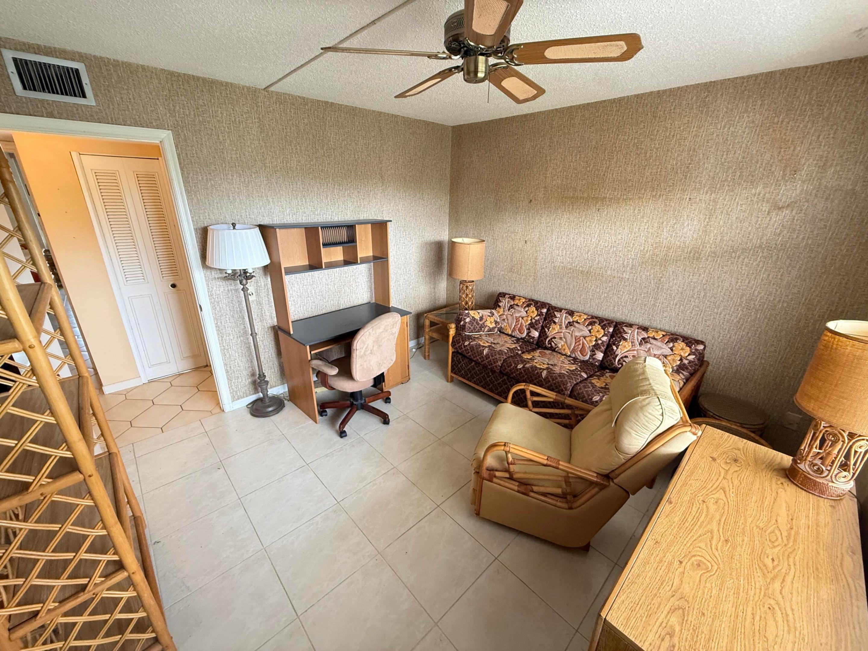 VILLAGES OF ORIOLE DEAUVILLE CONDO - Residential