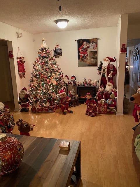 FOREST HILLS PARK ESTATES CONDO - Residential