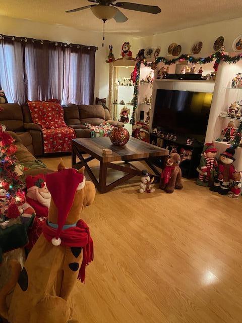 FOREST HILLS PARK ESTATES CONDO - Residential