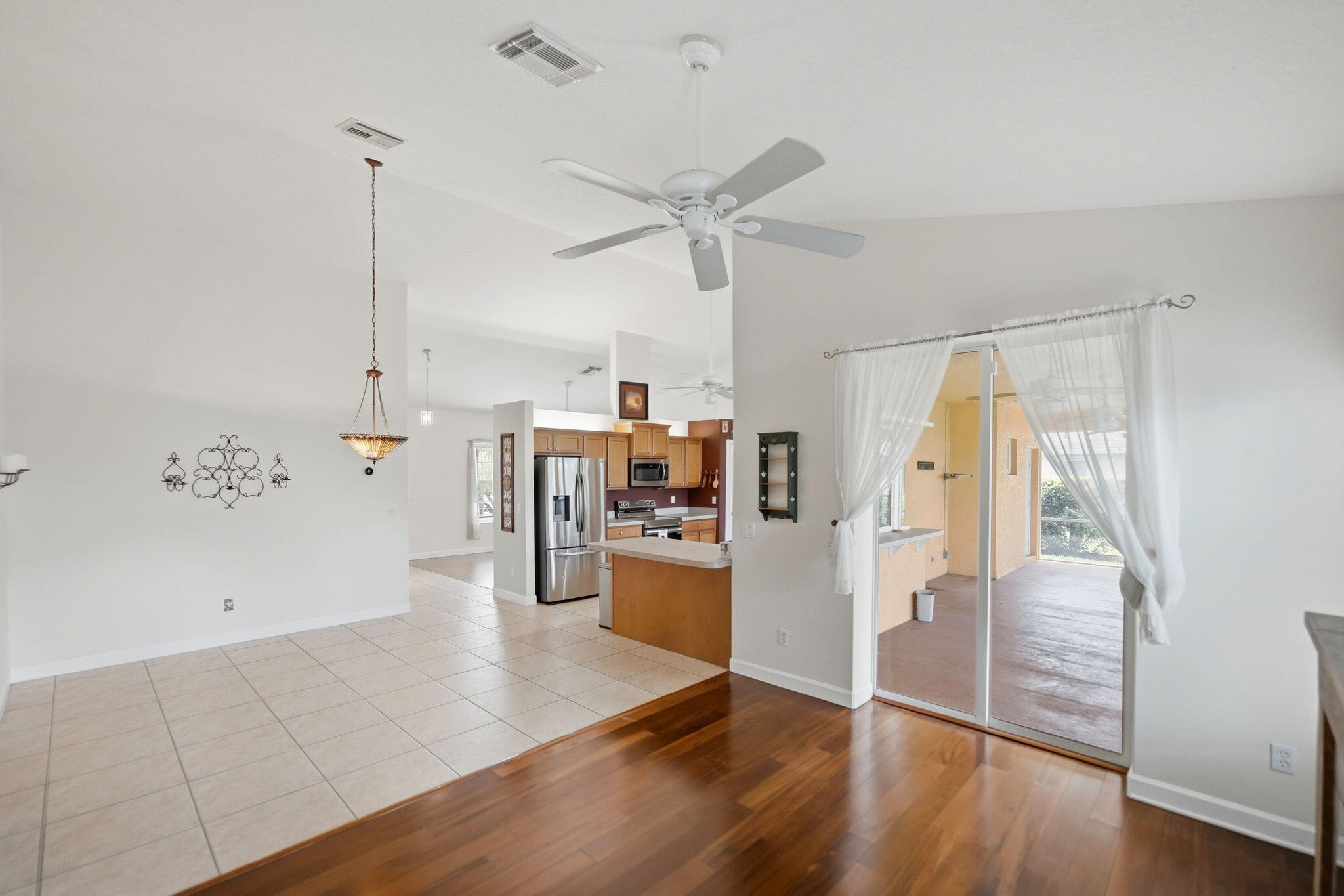 JENSEN PARK ESTATES - Residential