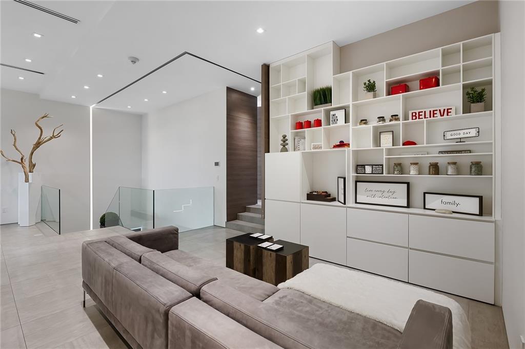 Hawks Landing - Residential