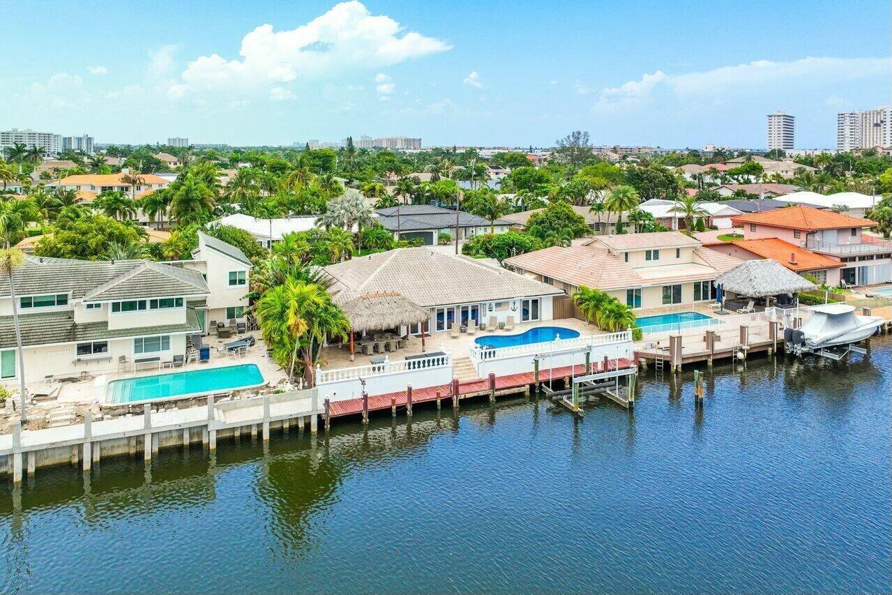 BERMUDA RIVIERA - Residential