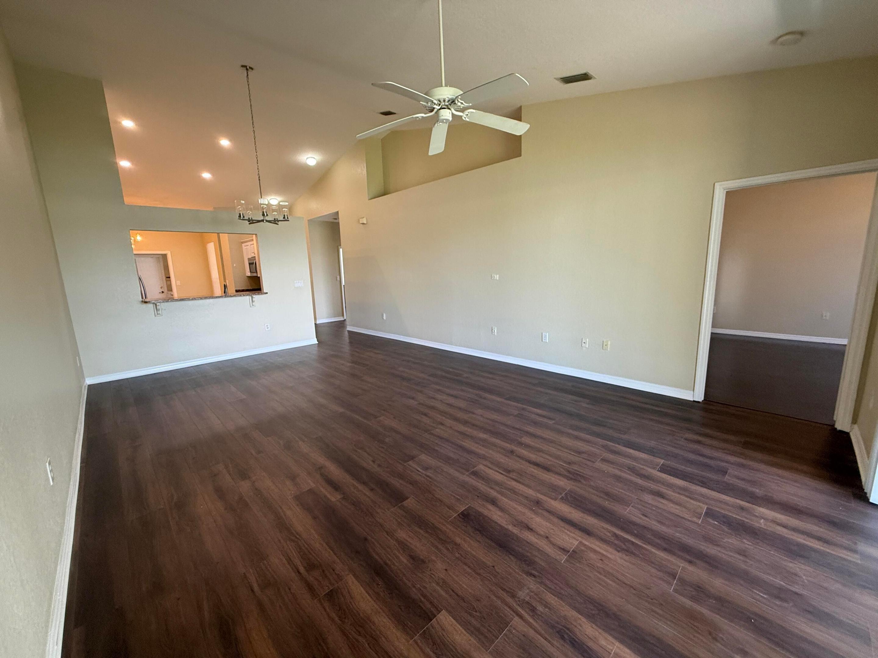 REGENCY HOMES AT SUNRISE - Residential Lease