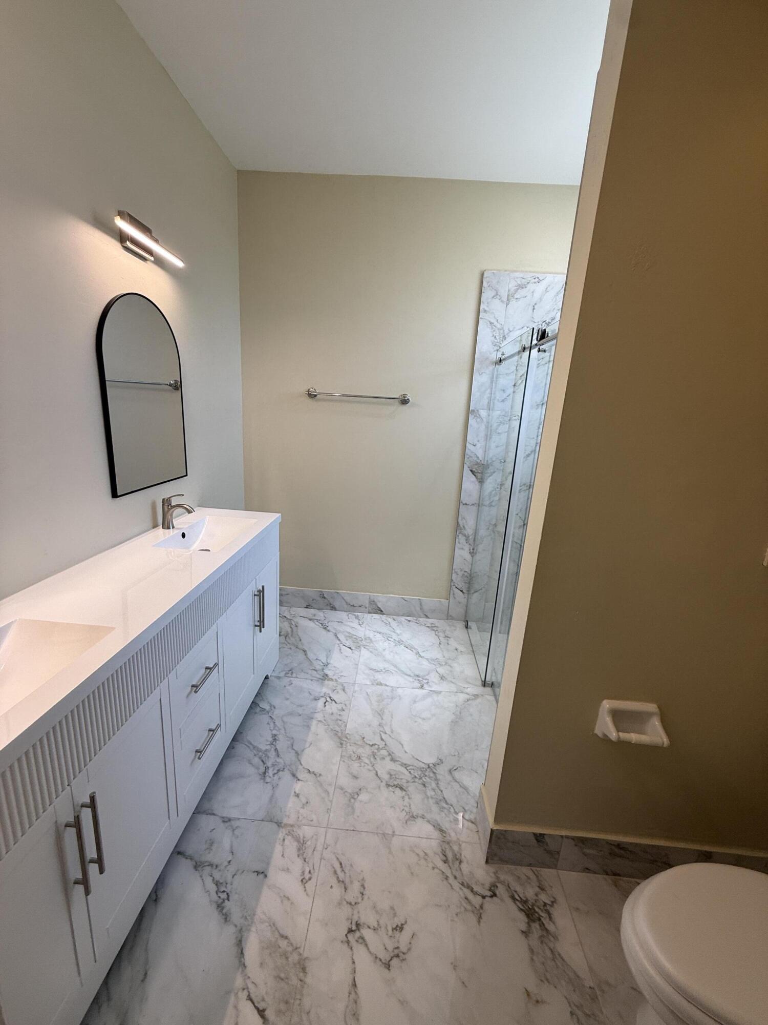 REGENCY HOMES AT SUNRISE - Residential Lease