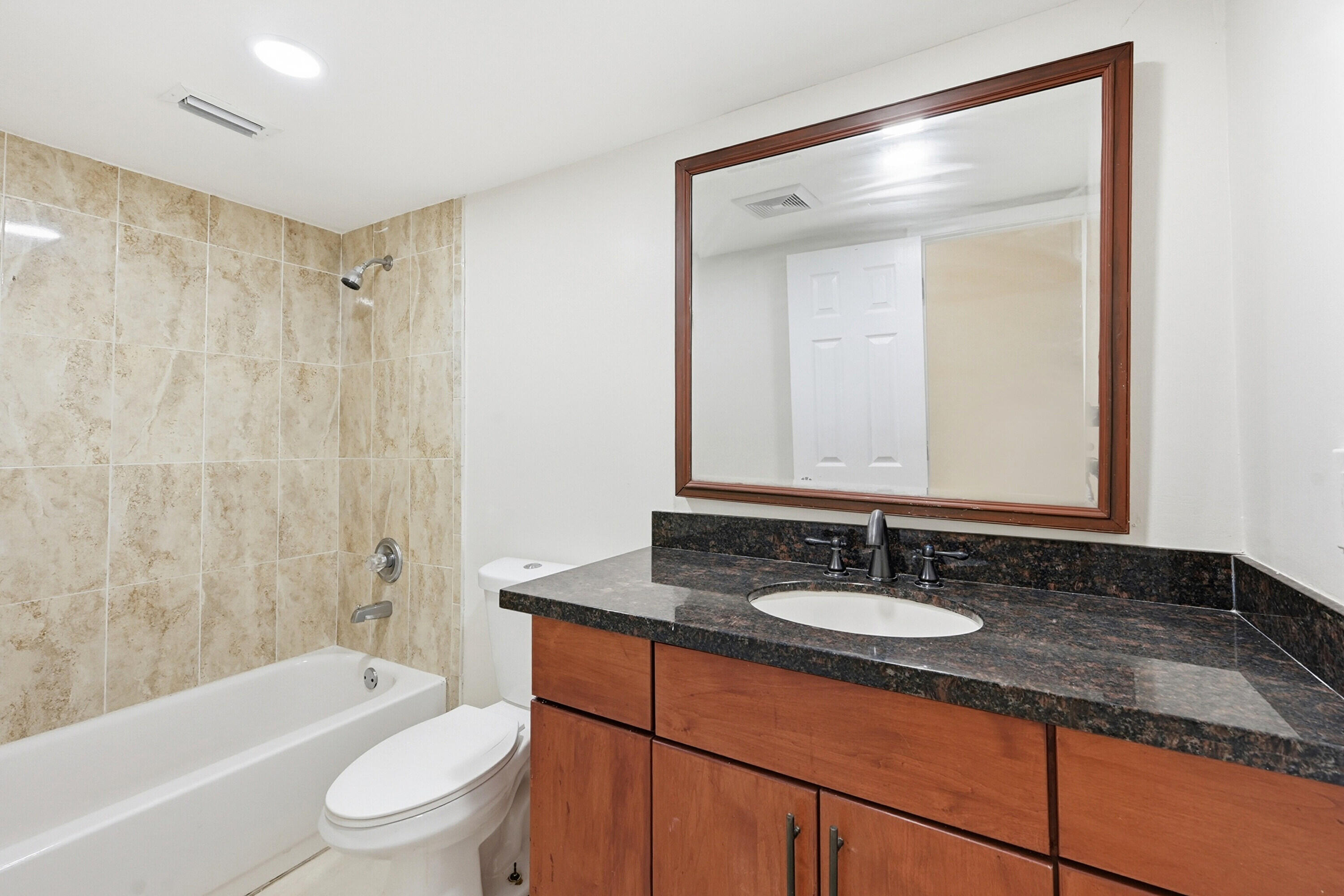 MIRROR LAKE ESTATES SEC SIX - Residential