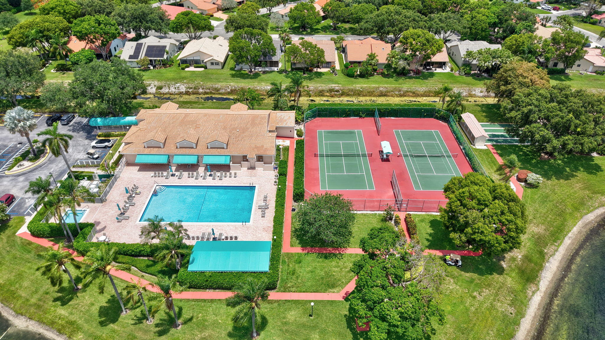 WINDWARD PALM BEACH - Residential