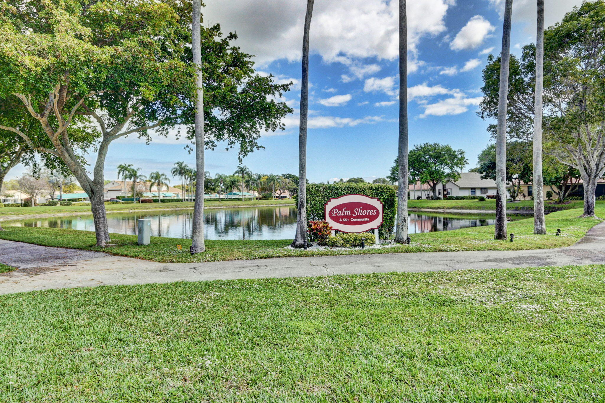 WINDWARD PALM BEACH - Residential