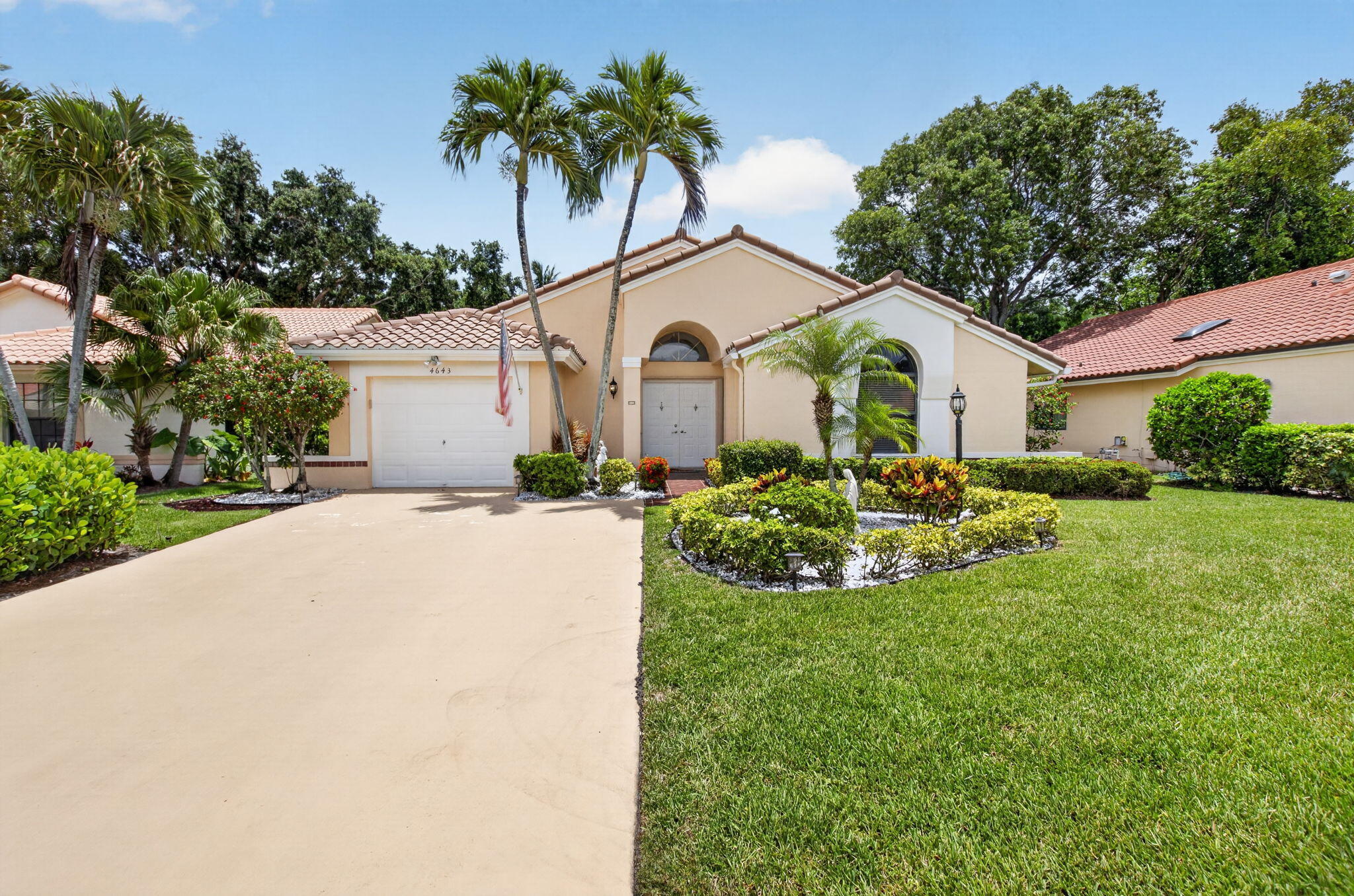 Welcome to Palm Shores, a sought-after 55+ community in Boynton Beach. This fully furnished 2-bedroom, 2-bath single-family home offers easy one-story living, a 1-car garage, and a spacious fully enclosed patio, perfect for relaxing or entertaining. Located in a pet-friendly active adult community, residents enjoy a vibrant lifestyle close to shopping, dining, golf, medical facilities, and beaches. Whether you're looking for a seasonal getaway, snowbird home, or full-time residence, this move-in ready home offers comfortable Florida retirement living in one of Boynton Beach's desirable 55 and over communities. Don't miss this opportunity to enjoy the best of South Florida living.