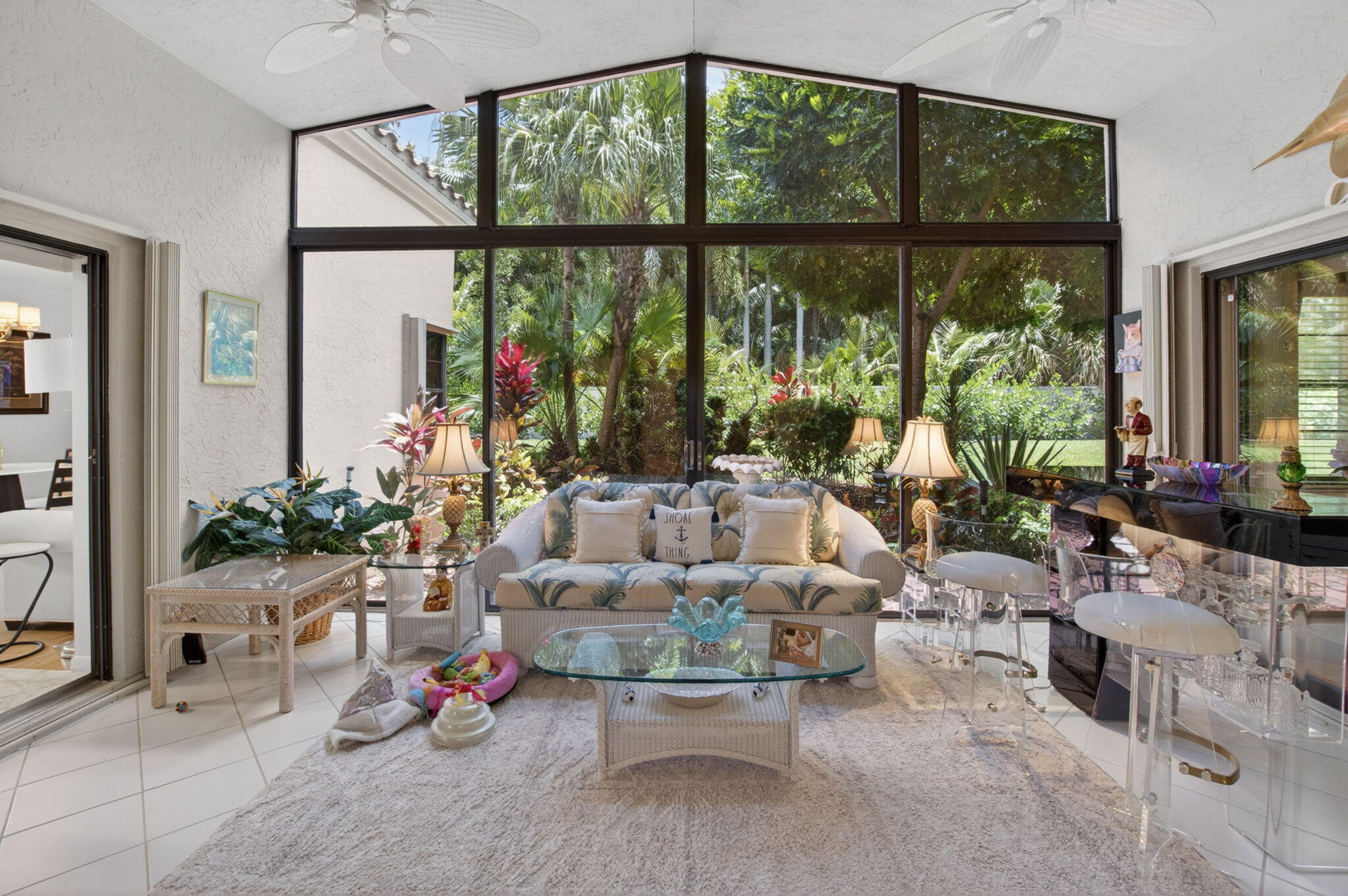 WINDWARD PALM BEACH - Residential