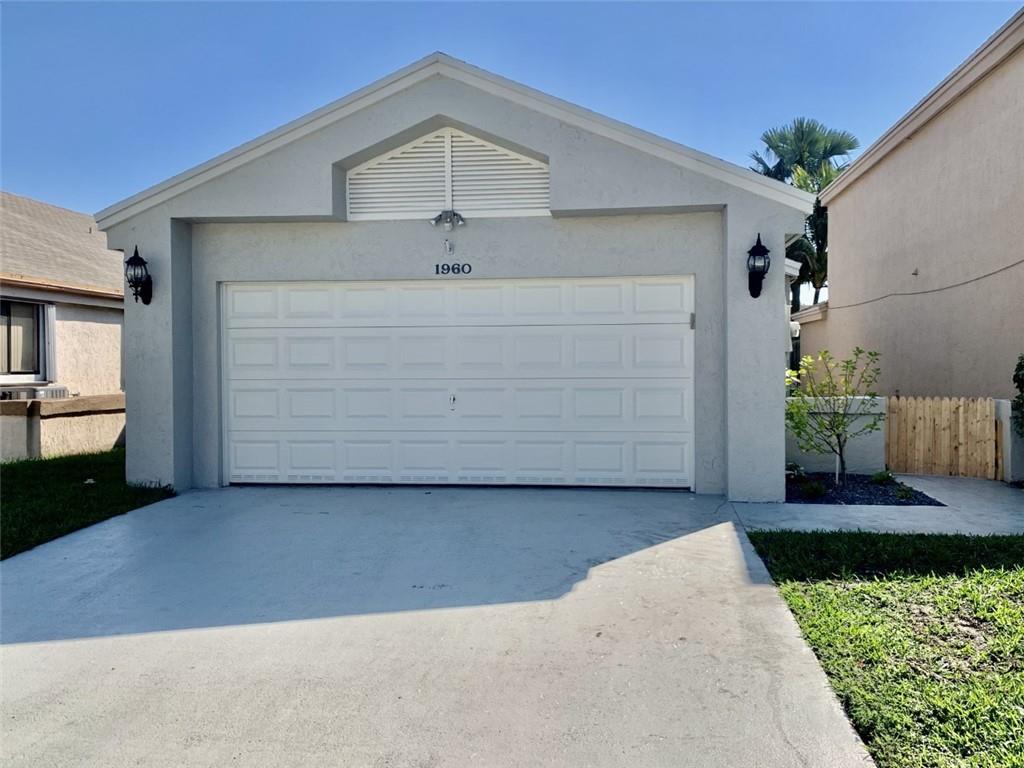 Lakeview Homes - Residential