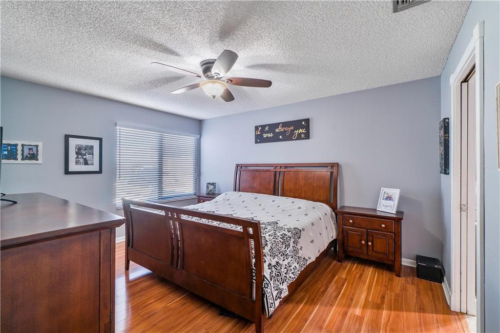 Lakeview Homes - Residential