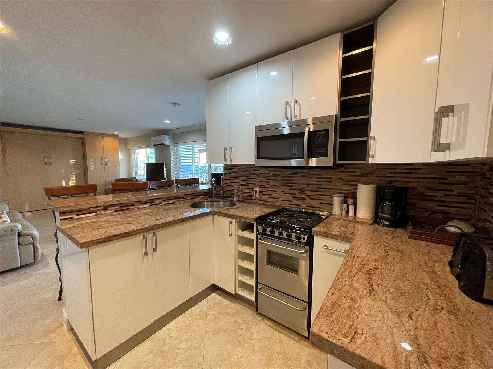 OCEAN TERRACE BEACHSIDE CONDO - Residential Lease