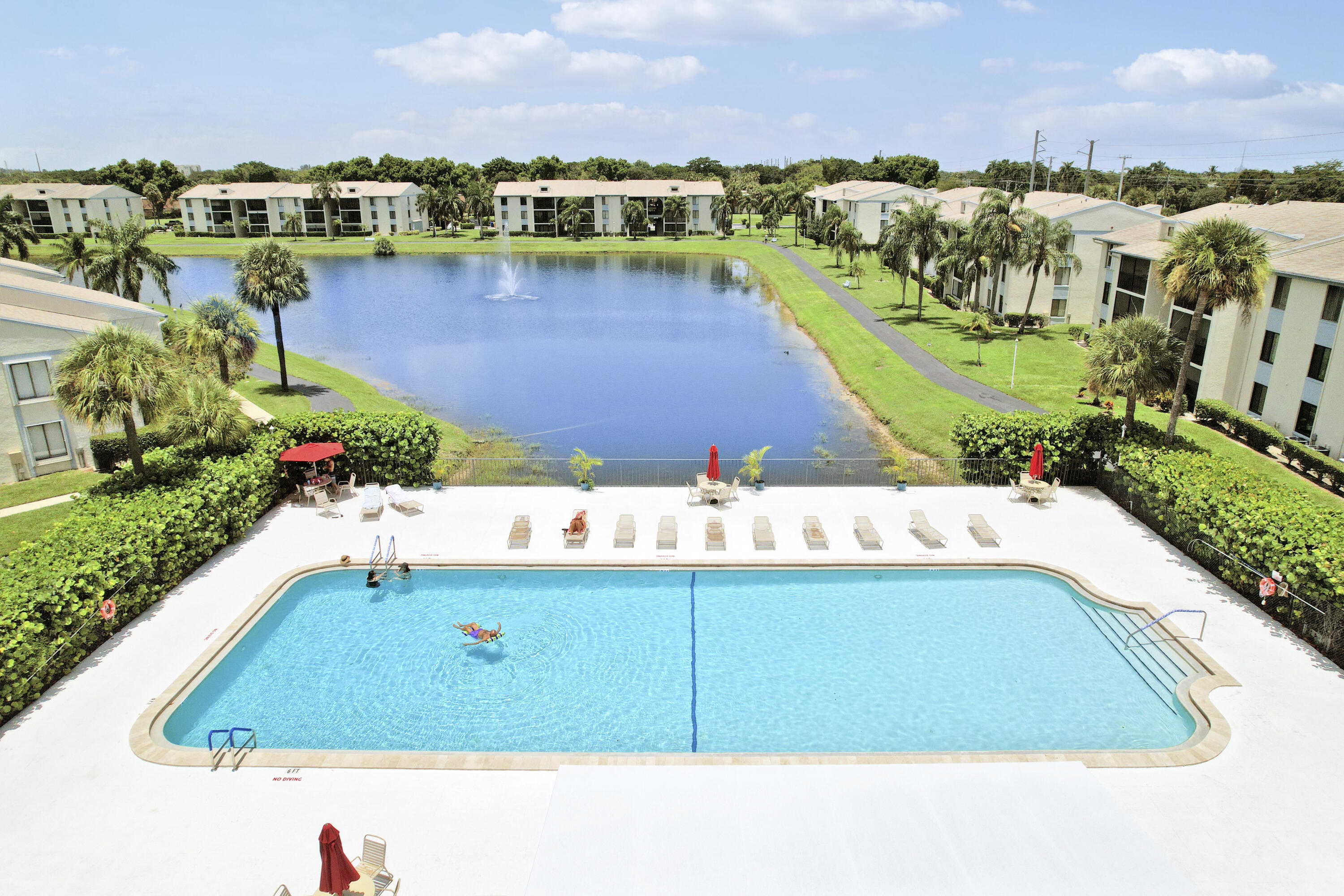 PALM CLUB VILLAGE II CONDO - Residential