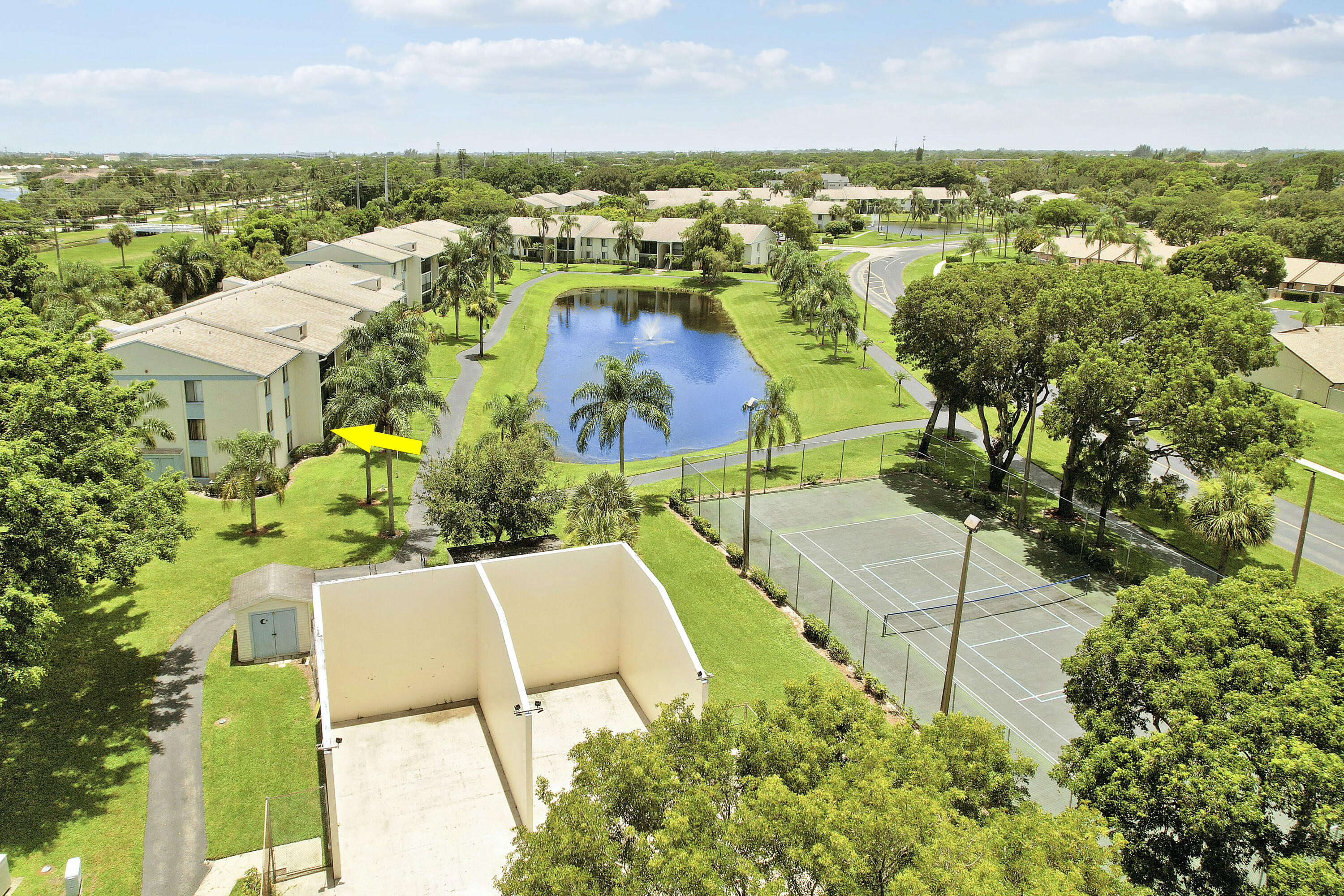 PALM CLUB VILLAGE II CONDO - Residential