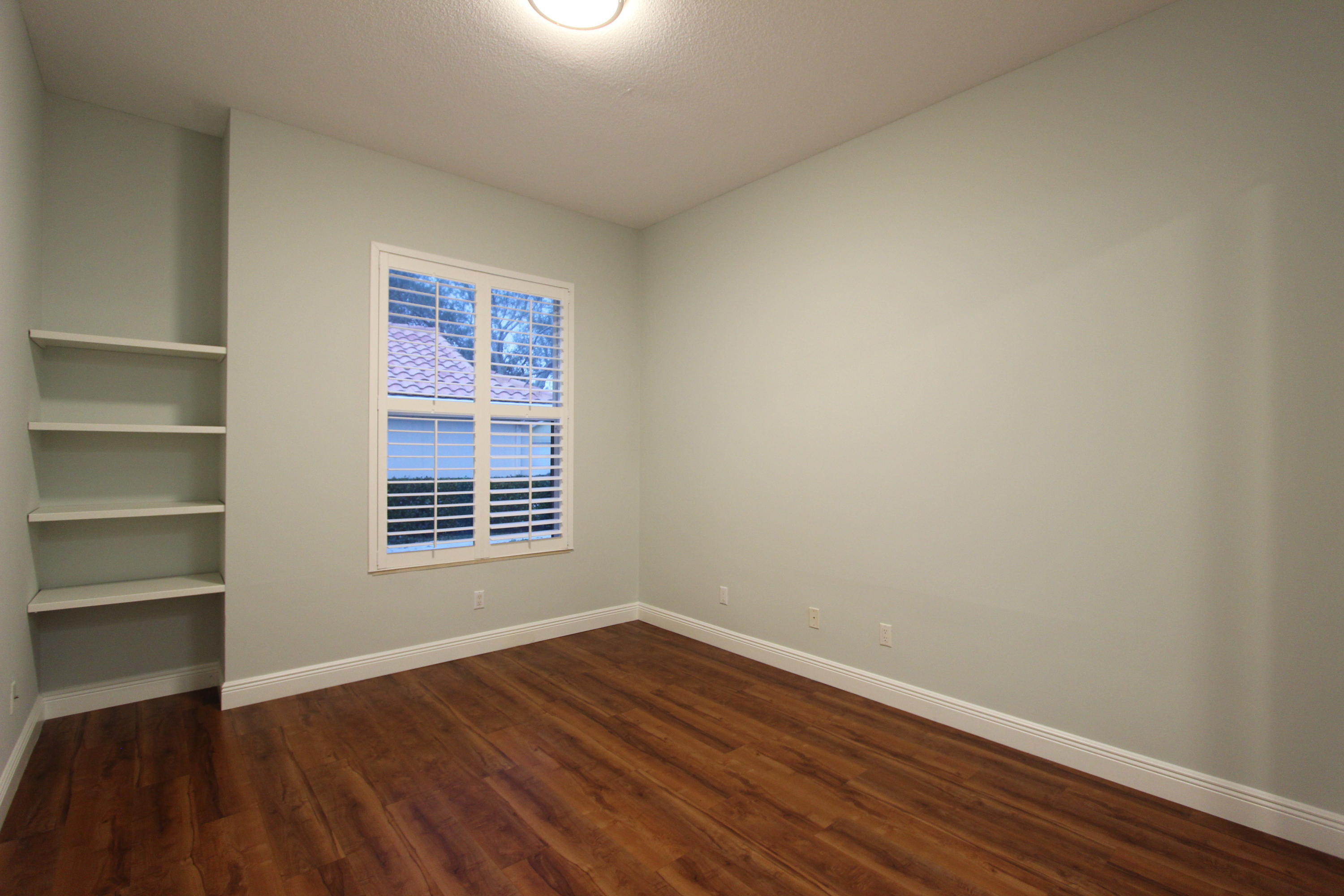 HAMPTONS AT MAPLEWOOD - Residential Lease