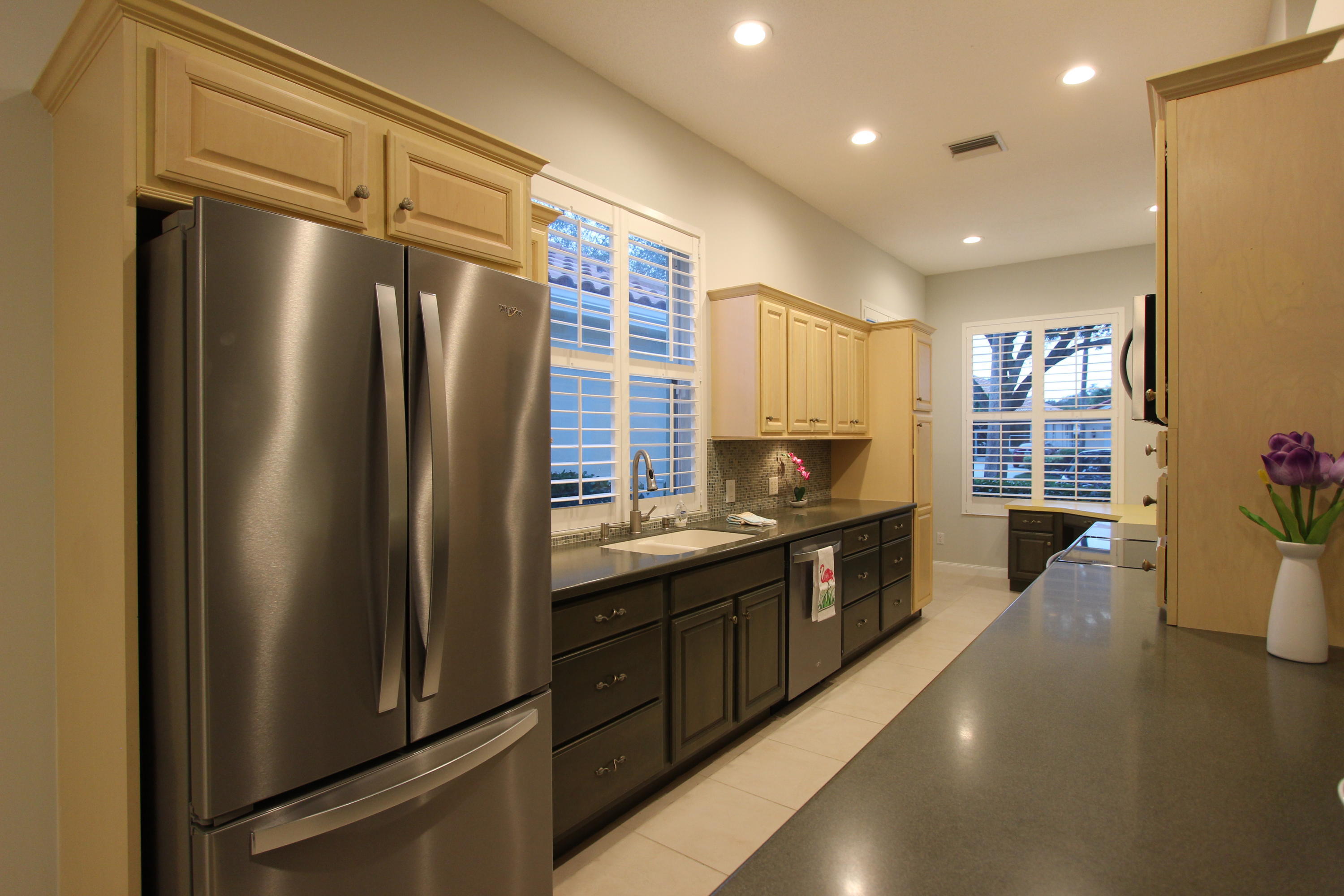 HAMPTONS AT MAPLEWOOD - Residential Lease