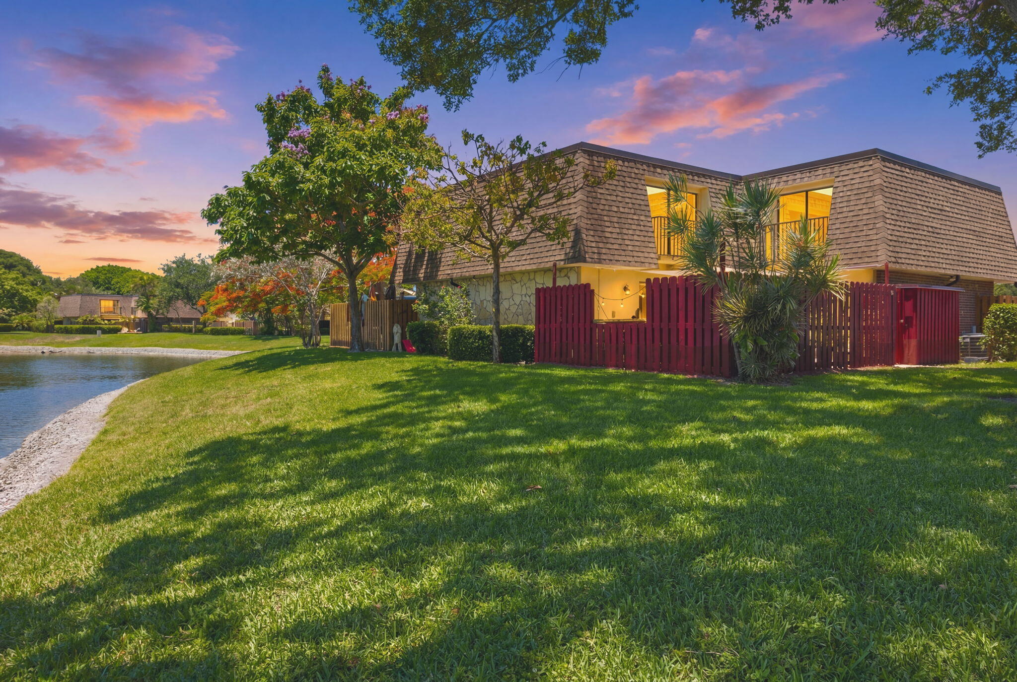 DELRAY OAKS WEST CONDO - Residential