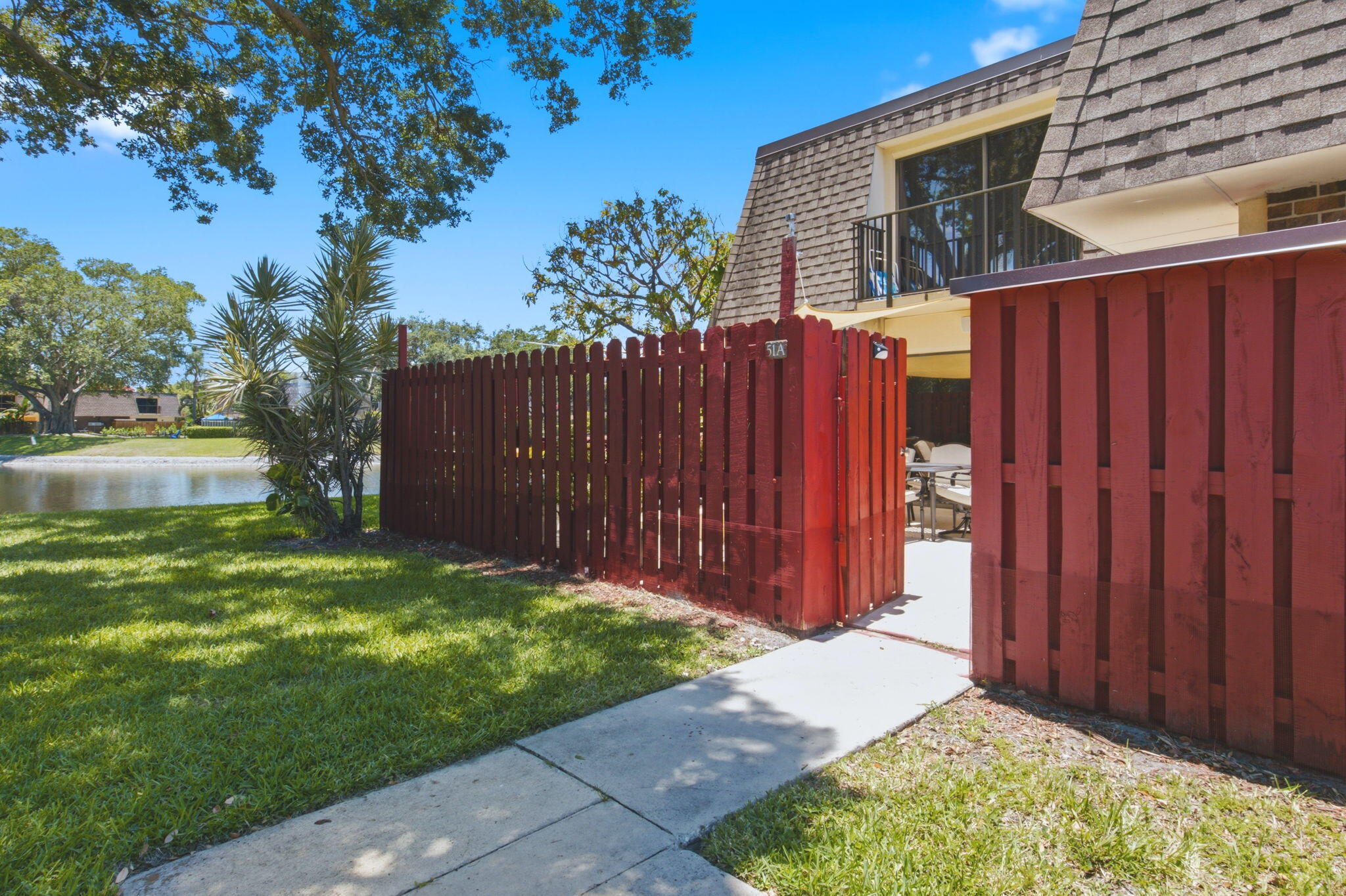DELRAY OAKS WEST CONDO - Residential