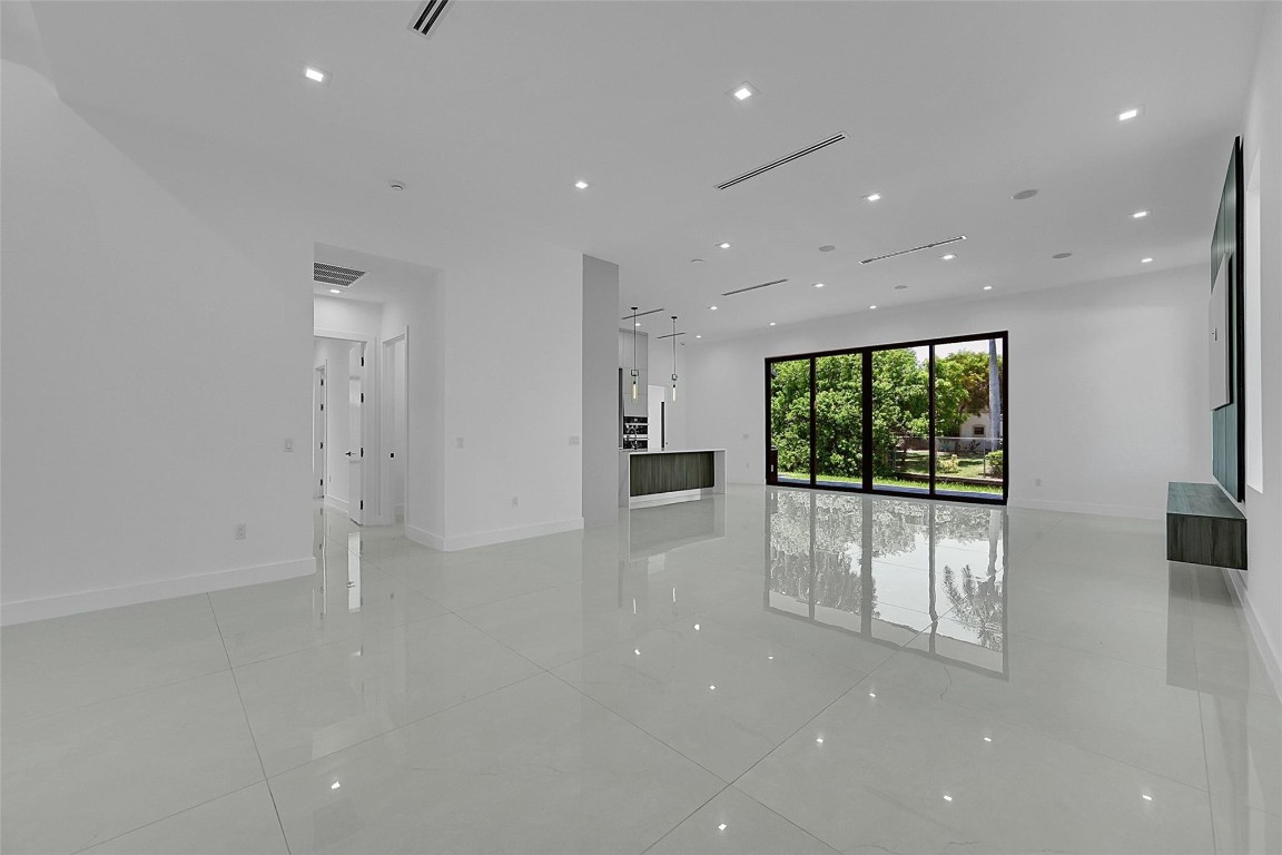 Curva Del Rio Add 35-44 B - Residential