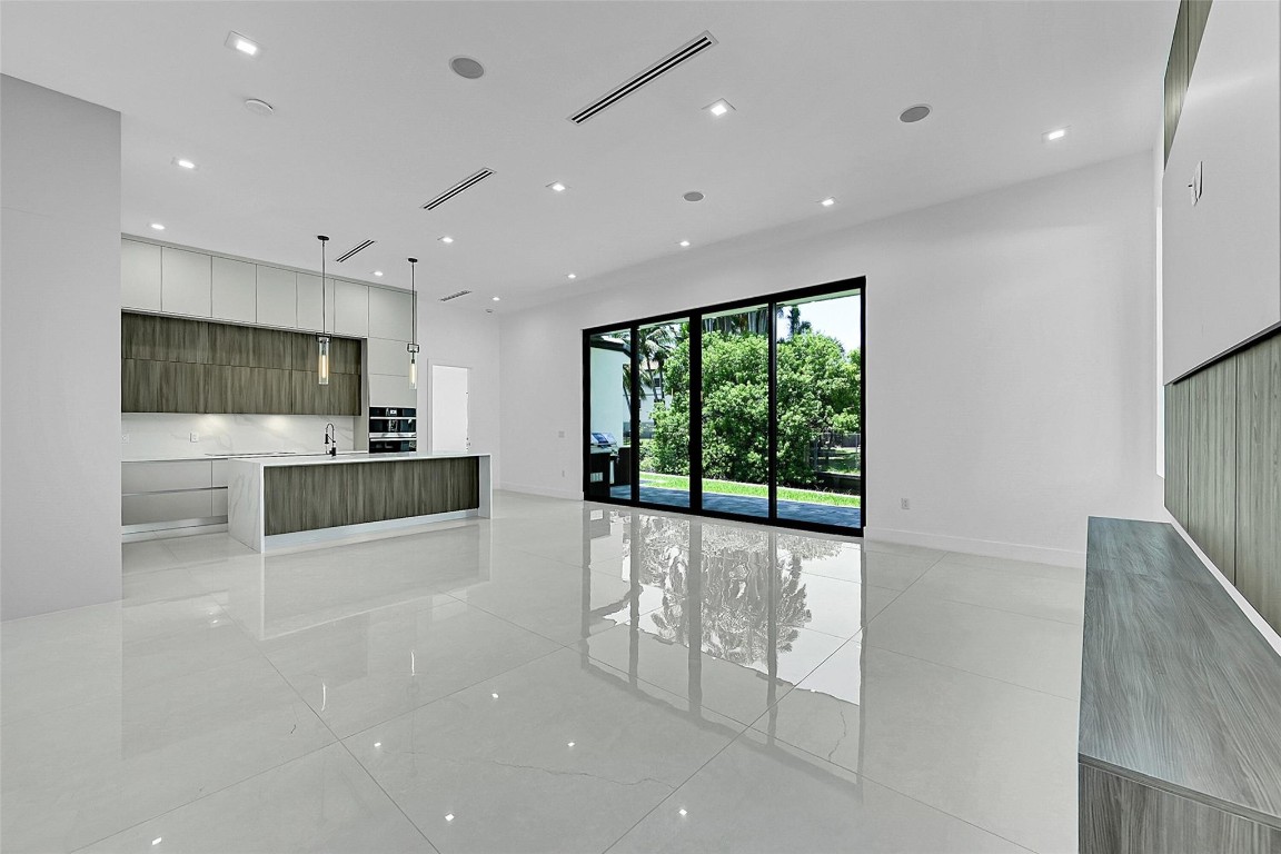 Curva Del Rio Add 35-44 B - Residential