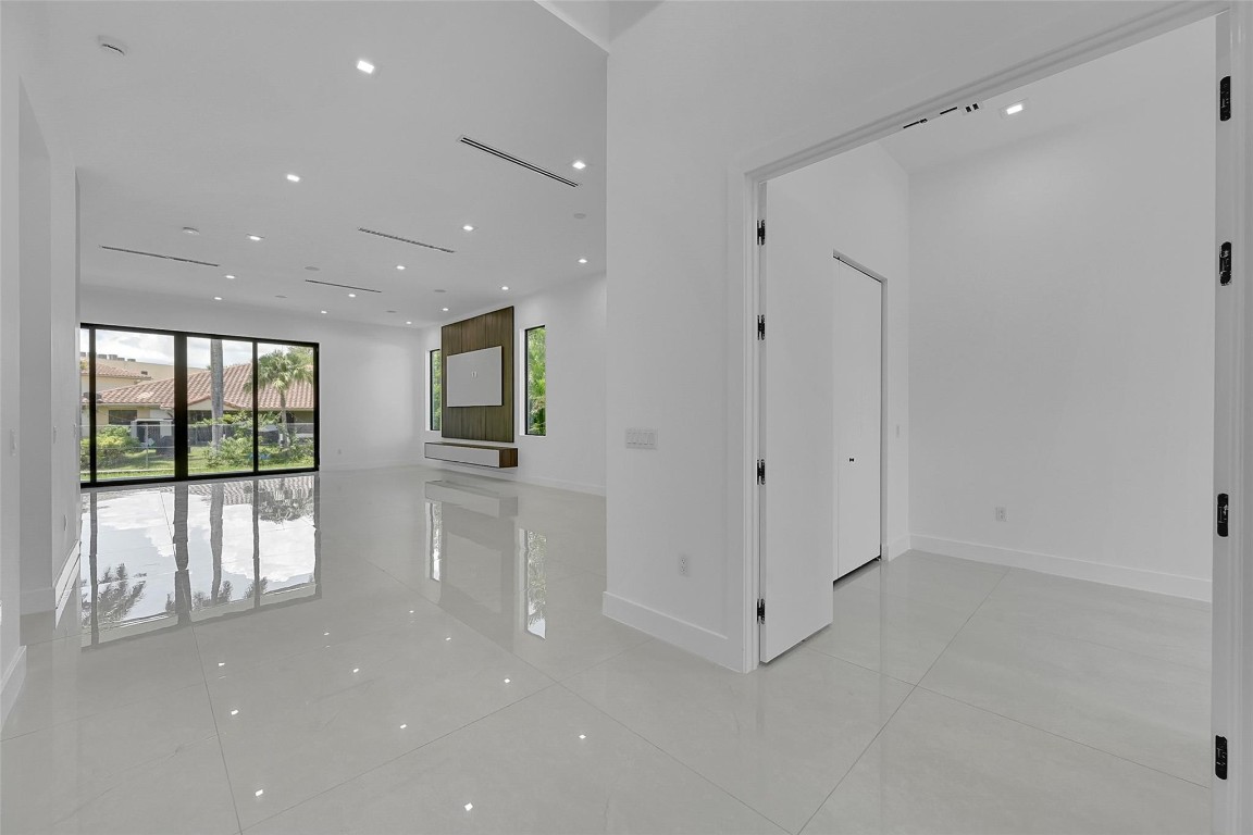 Curva Del Rio Add 35-44 B - Residential
