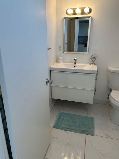 LAKE CLARKE GARDENS CONDO 7 - Residential