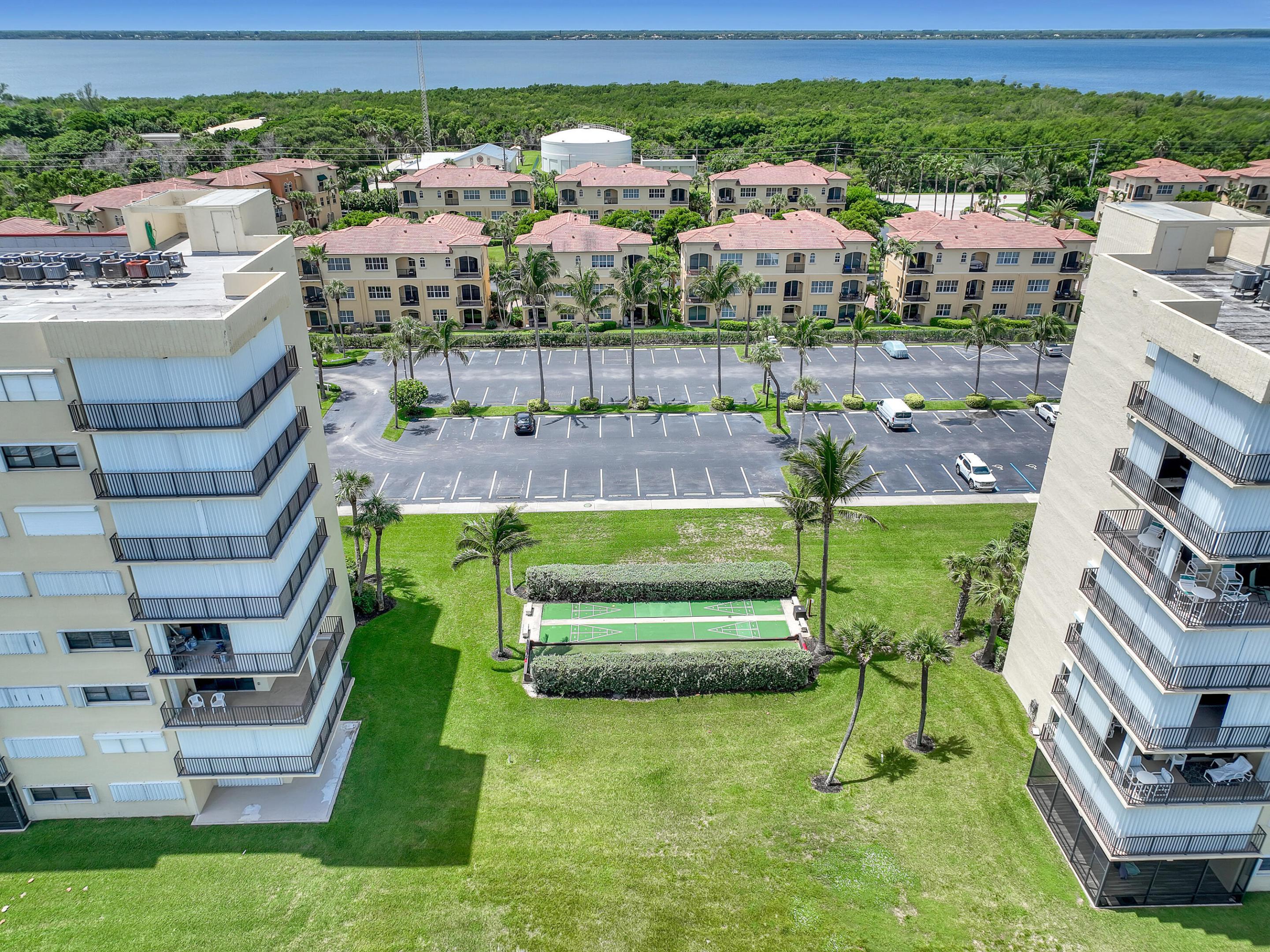 SAND DOLLAR VILLAS CONDOMINIUM B - Residential
