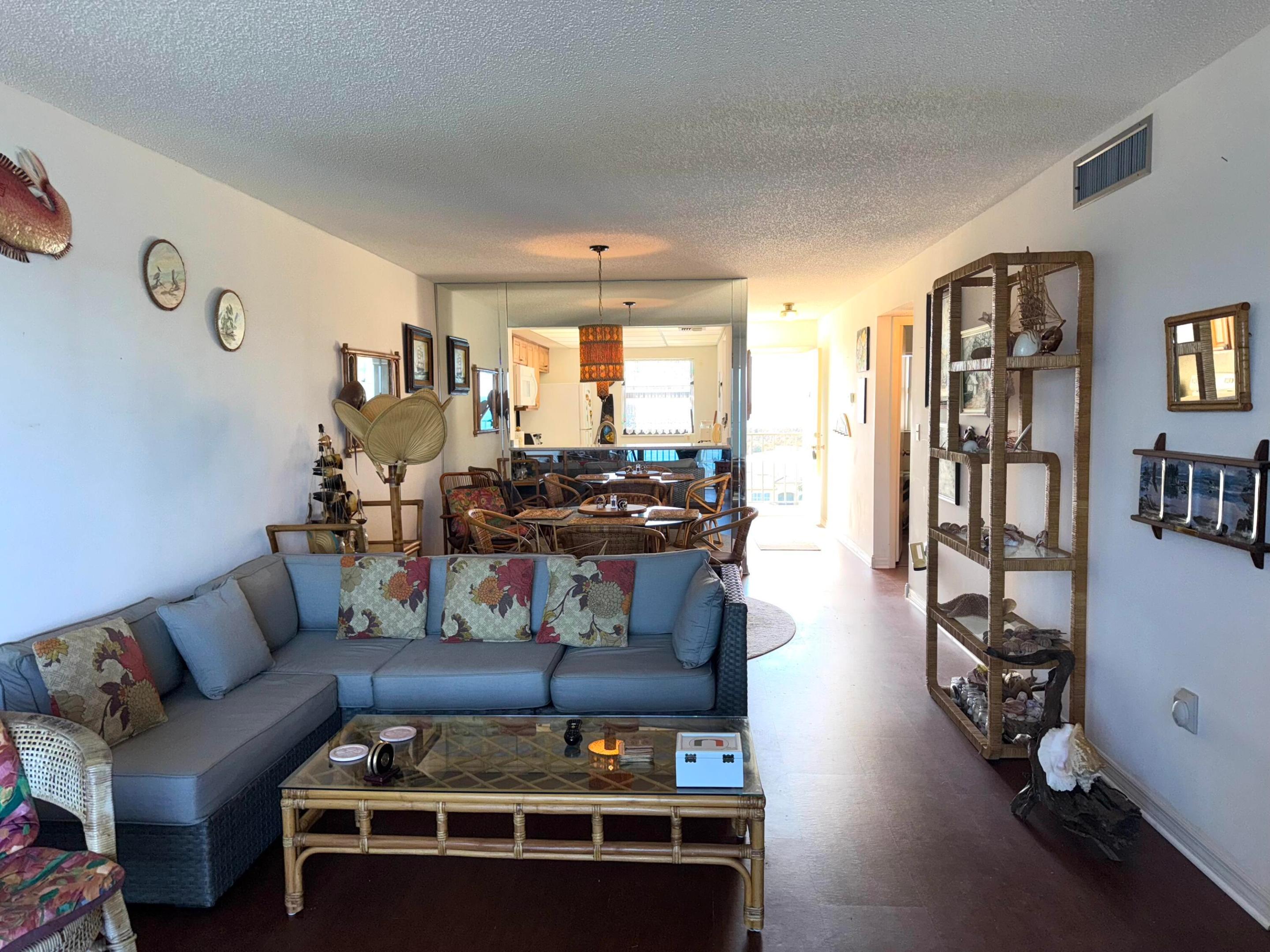SAND DOLLAR VILLAS CONDOMINIUM B - Residential