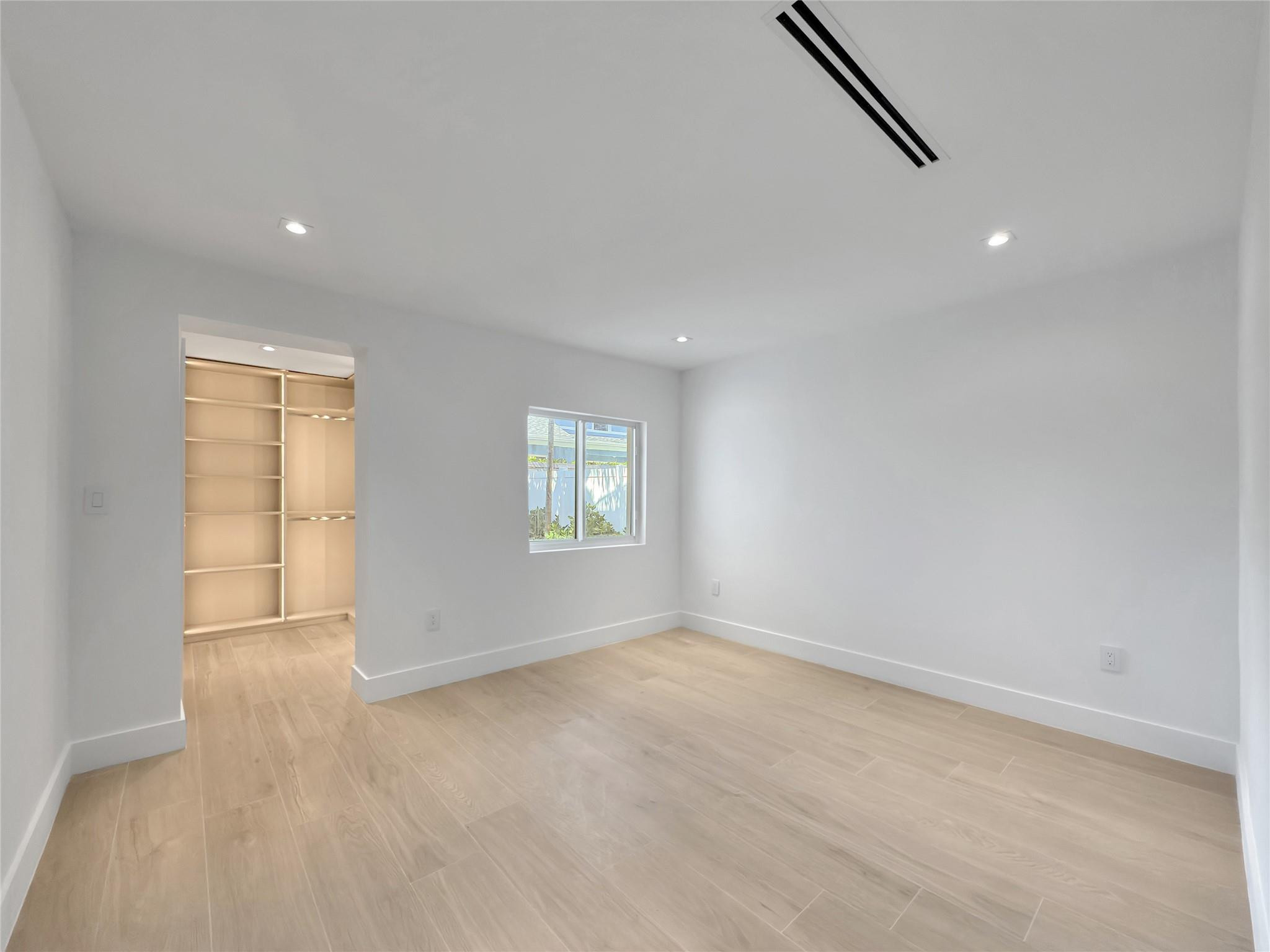 VICTORIA PARK - Residential