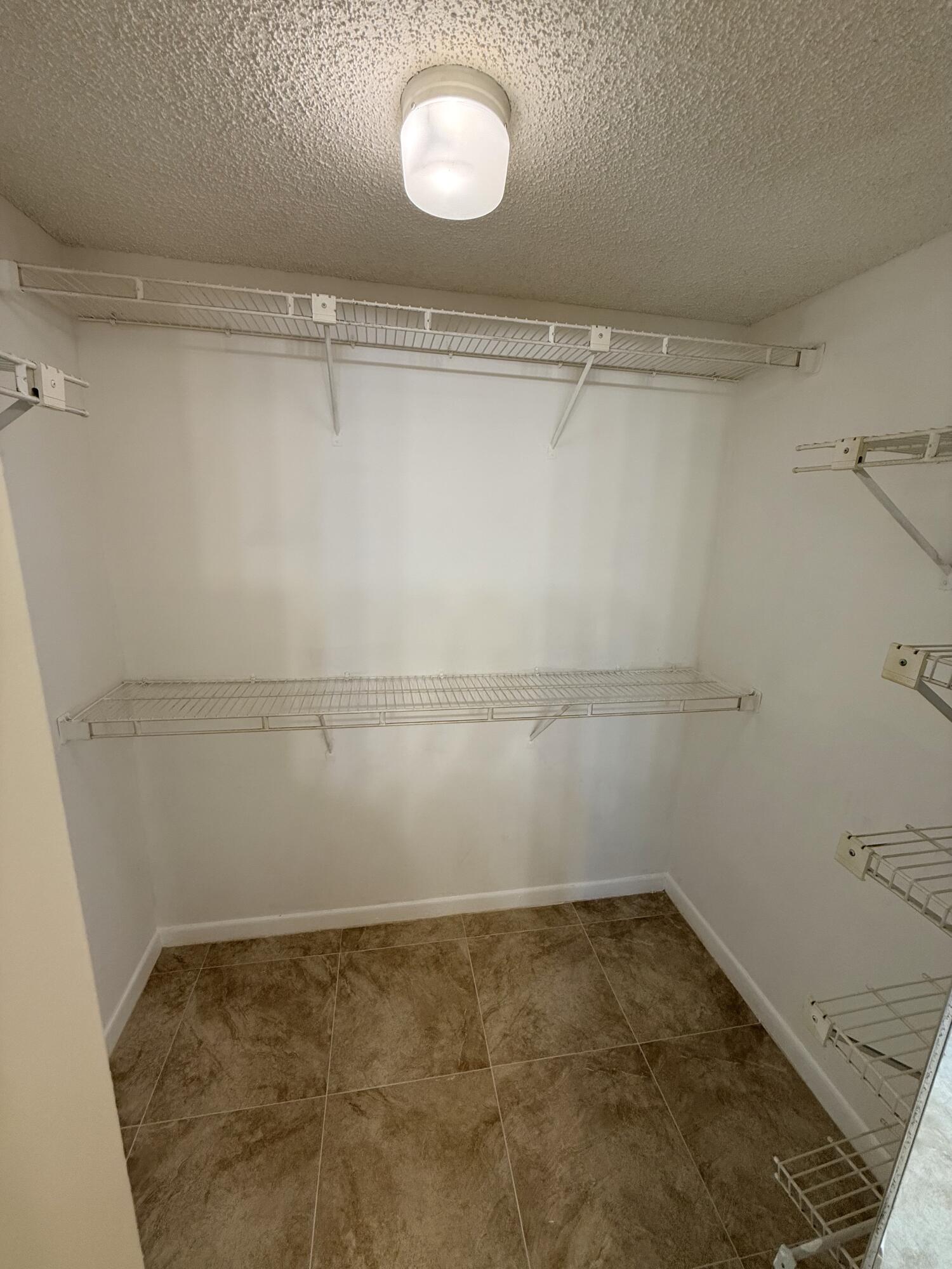 NAPOLI GARDENS AT CORAL SPRINGS - Residential Lease