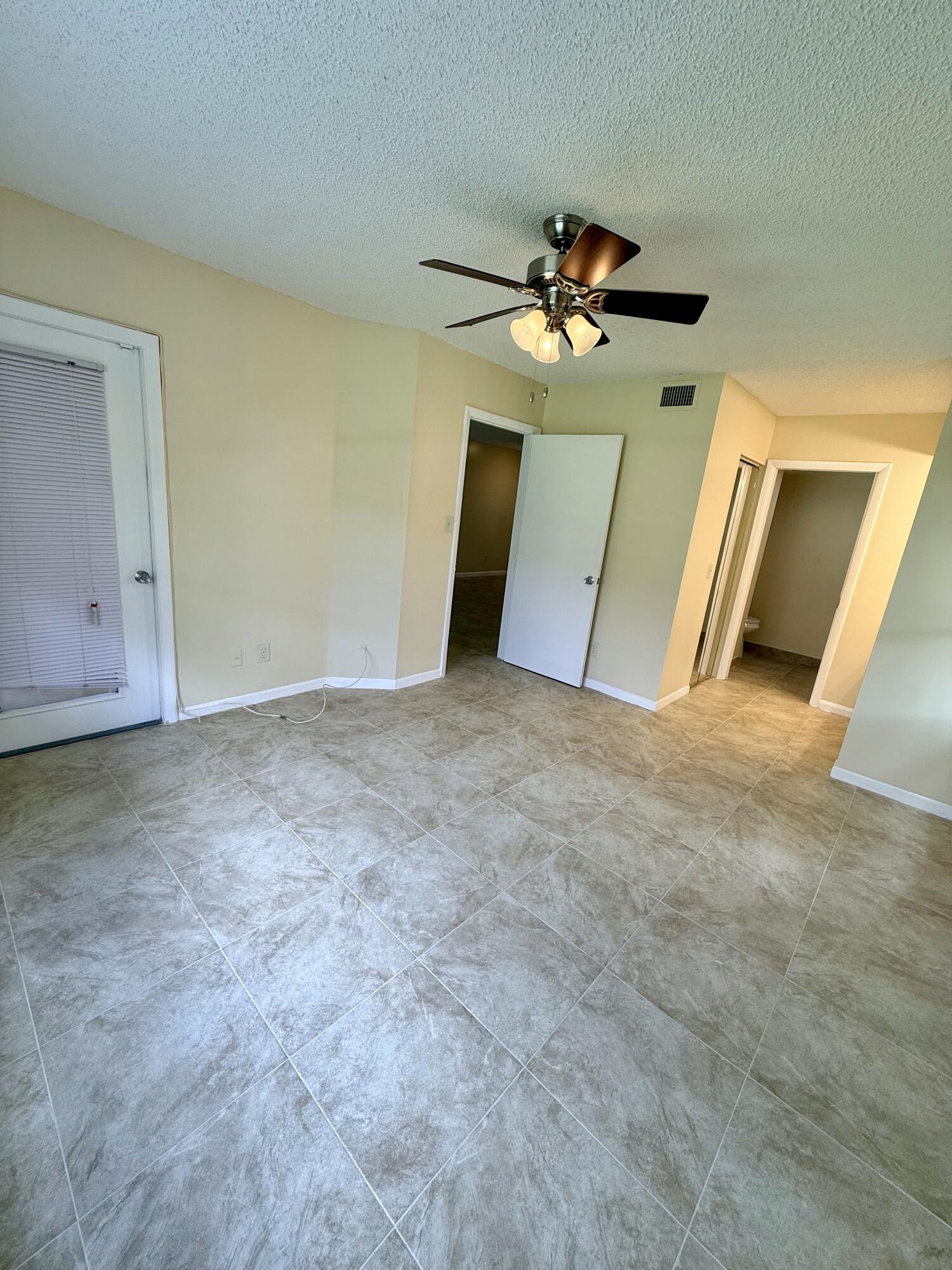NAPOLI GARDENS AT CORAL SPRINGS - Residential Lease