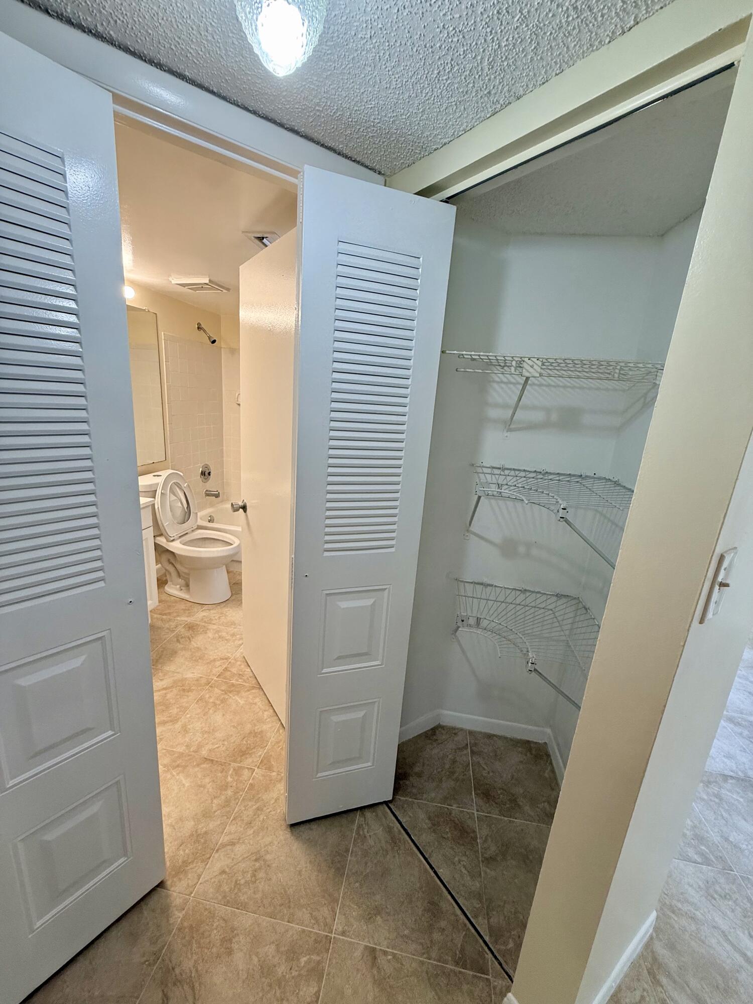 NAPOLI GARDENS AT CORAL SPRINGS - Residential Lease
